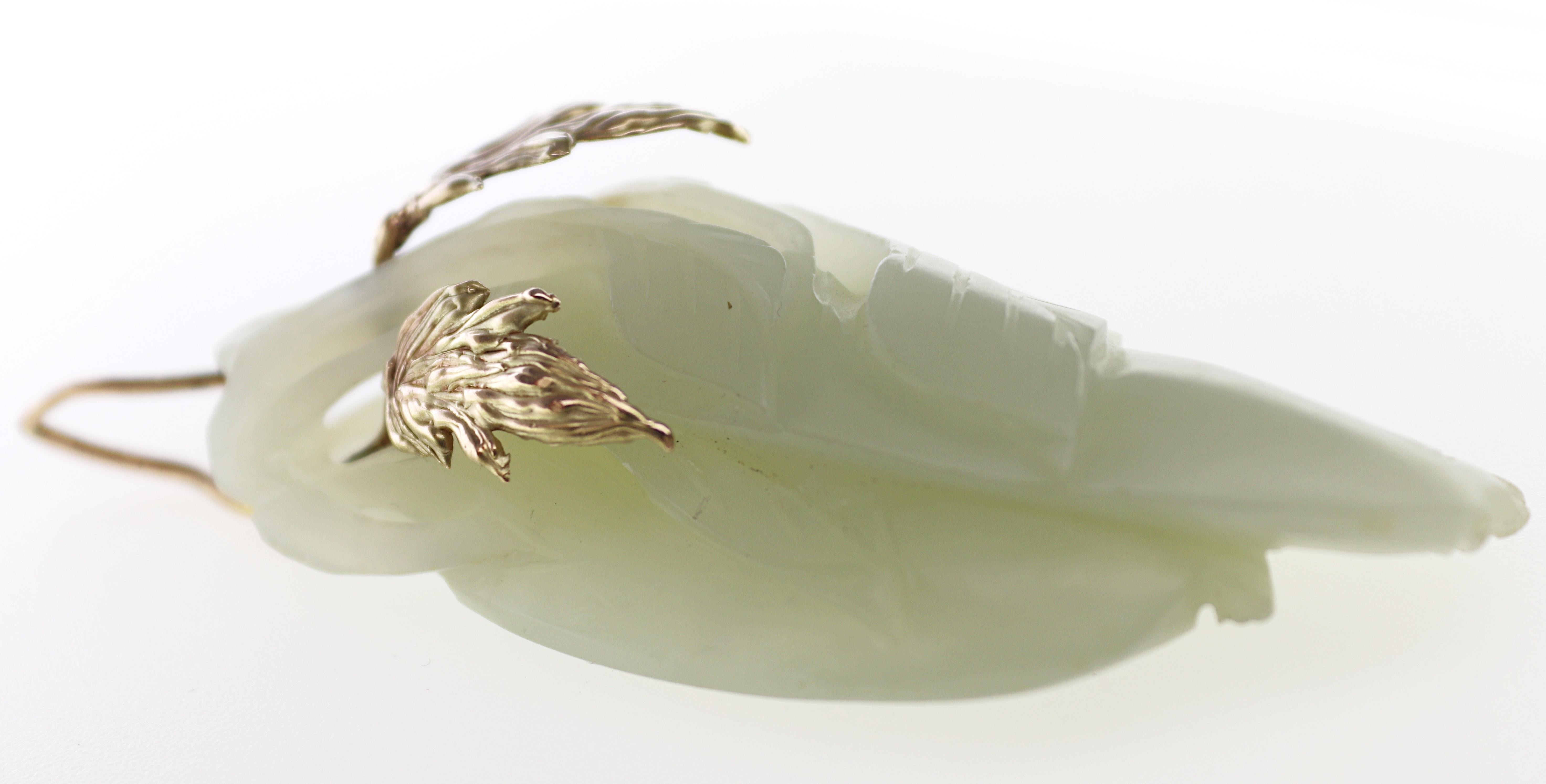 Carved Nephrite Jade, 14K Yellow Gold Pendant For Sale 1