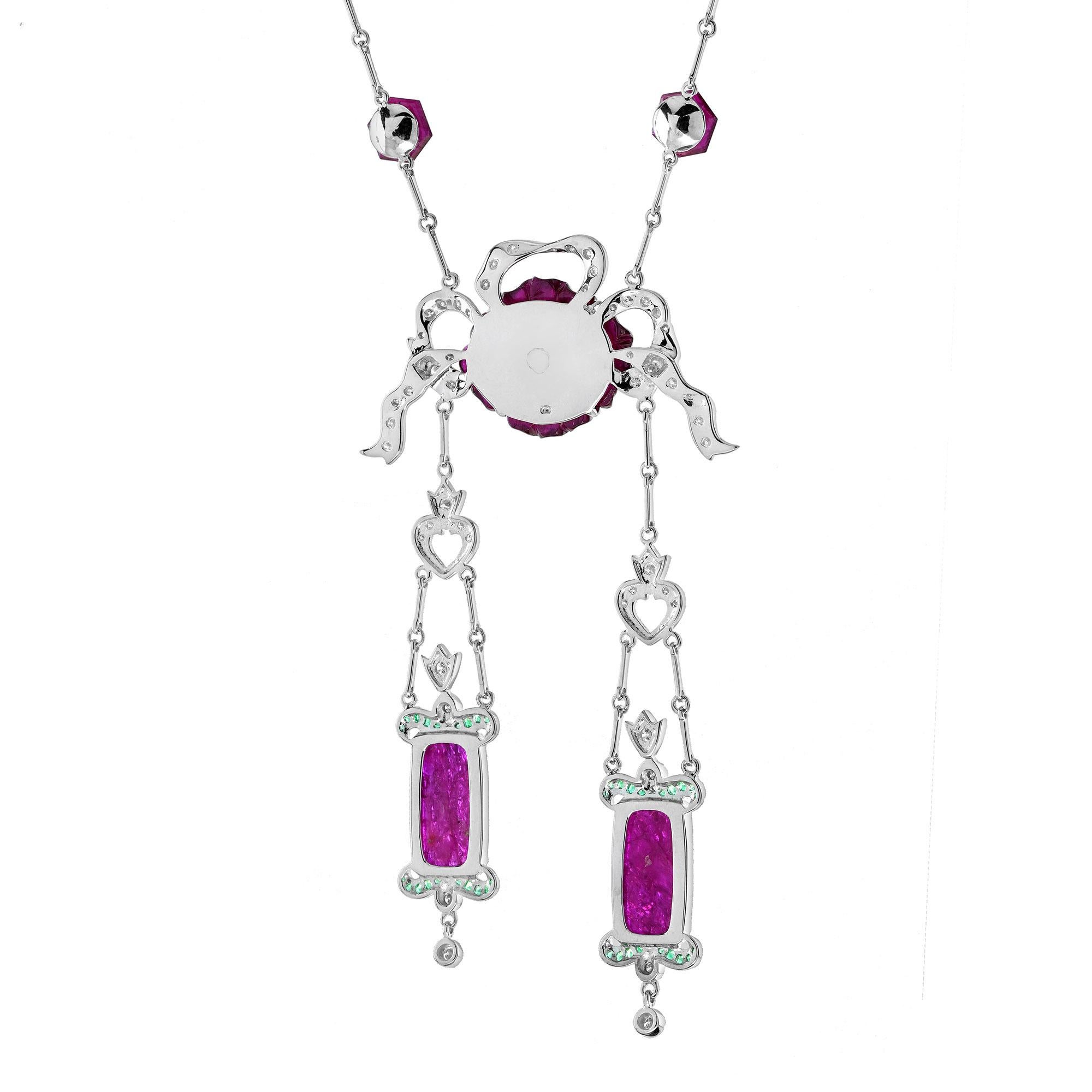 Collier en or blanc 18K, sculpté et non chauffé, rubis rose rouge, émeraude verte et diamant Neuf - En vente à Oakton, VA