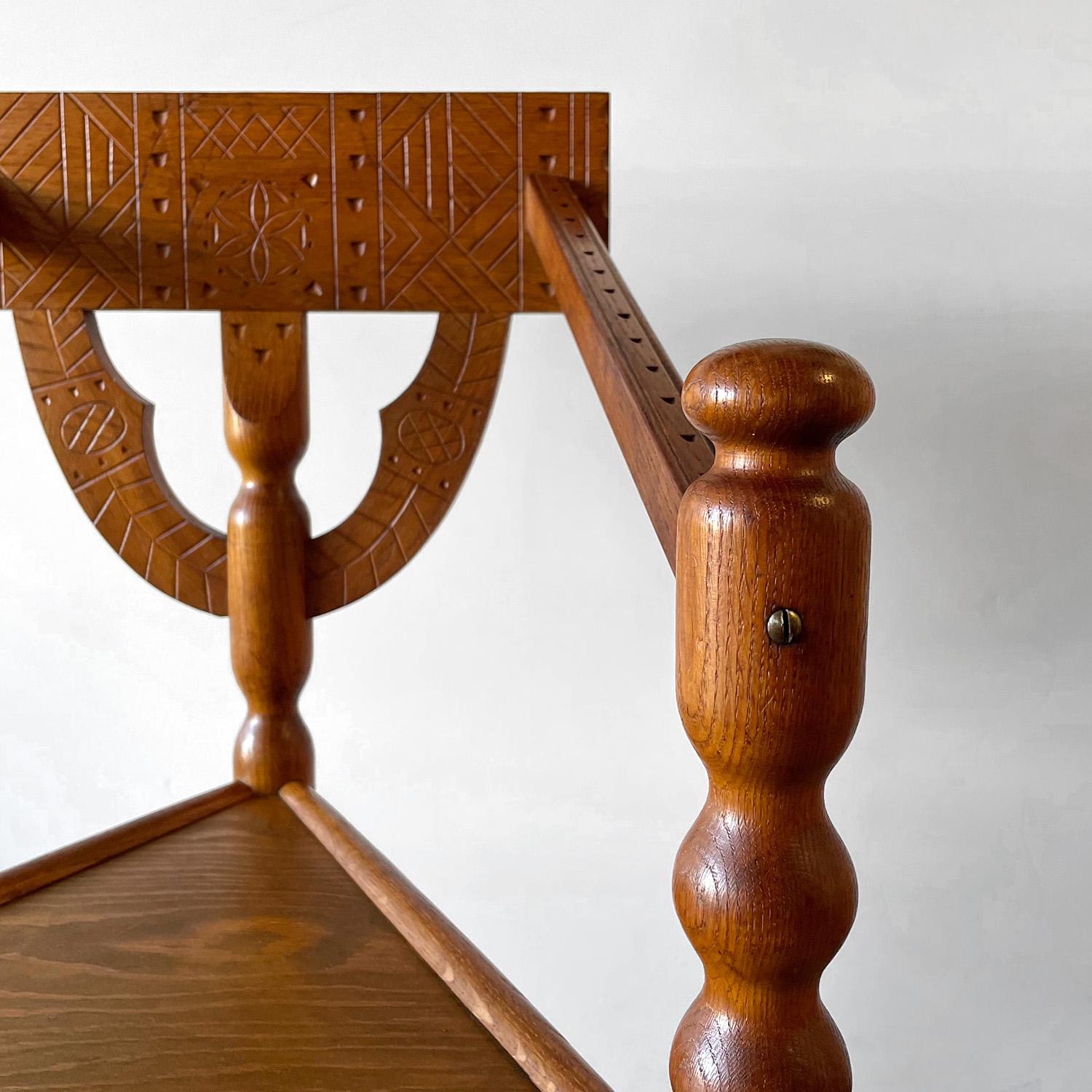 Carved Nordic Oak Corner Chair  In Good Condition For Sale In Los Angeles, CA