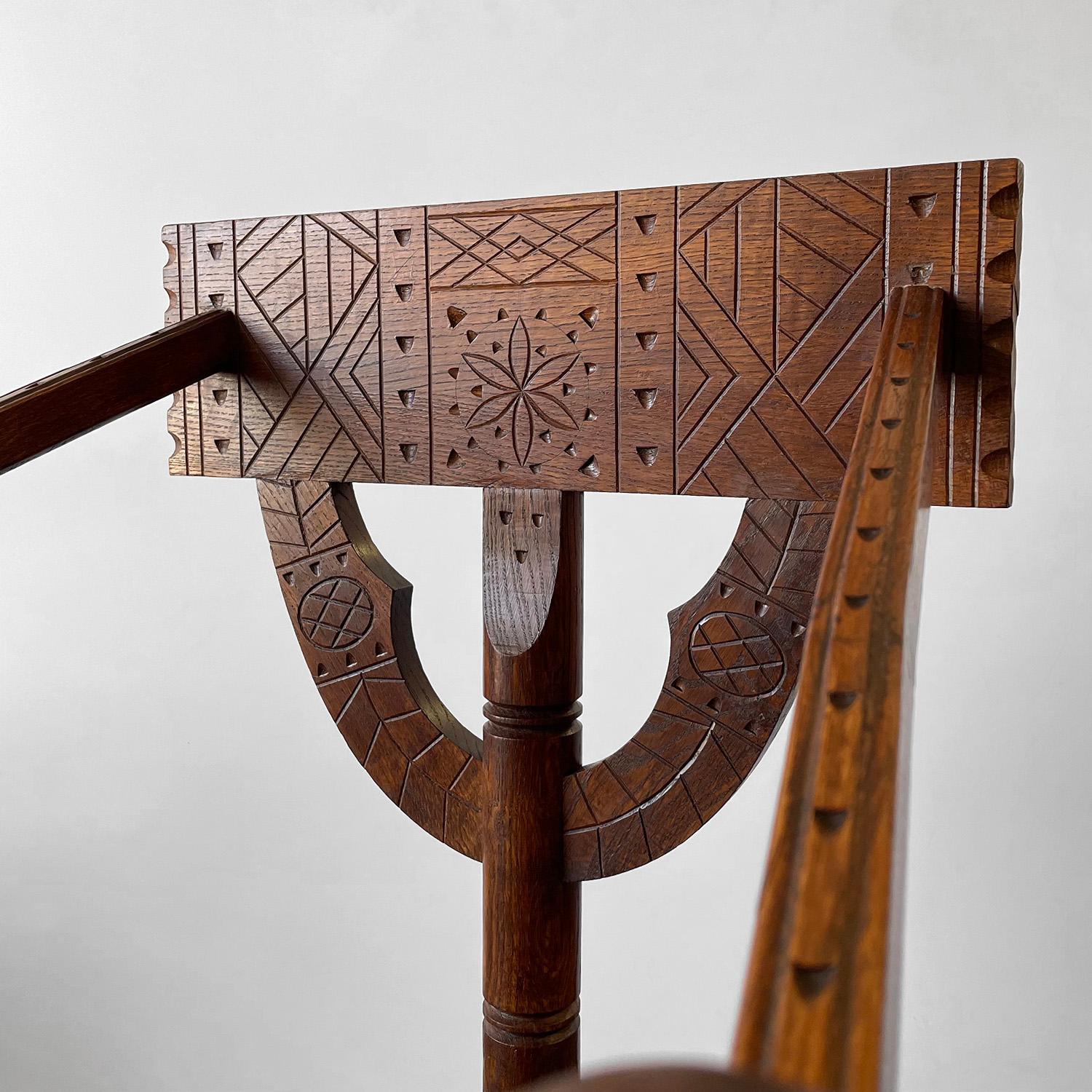Carved Nordic Oak Corner Chair In Good Condition For Sale In Los Angeles, CA
