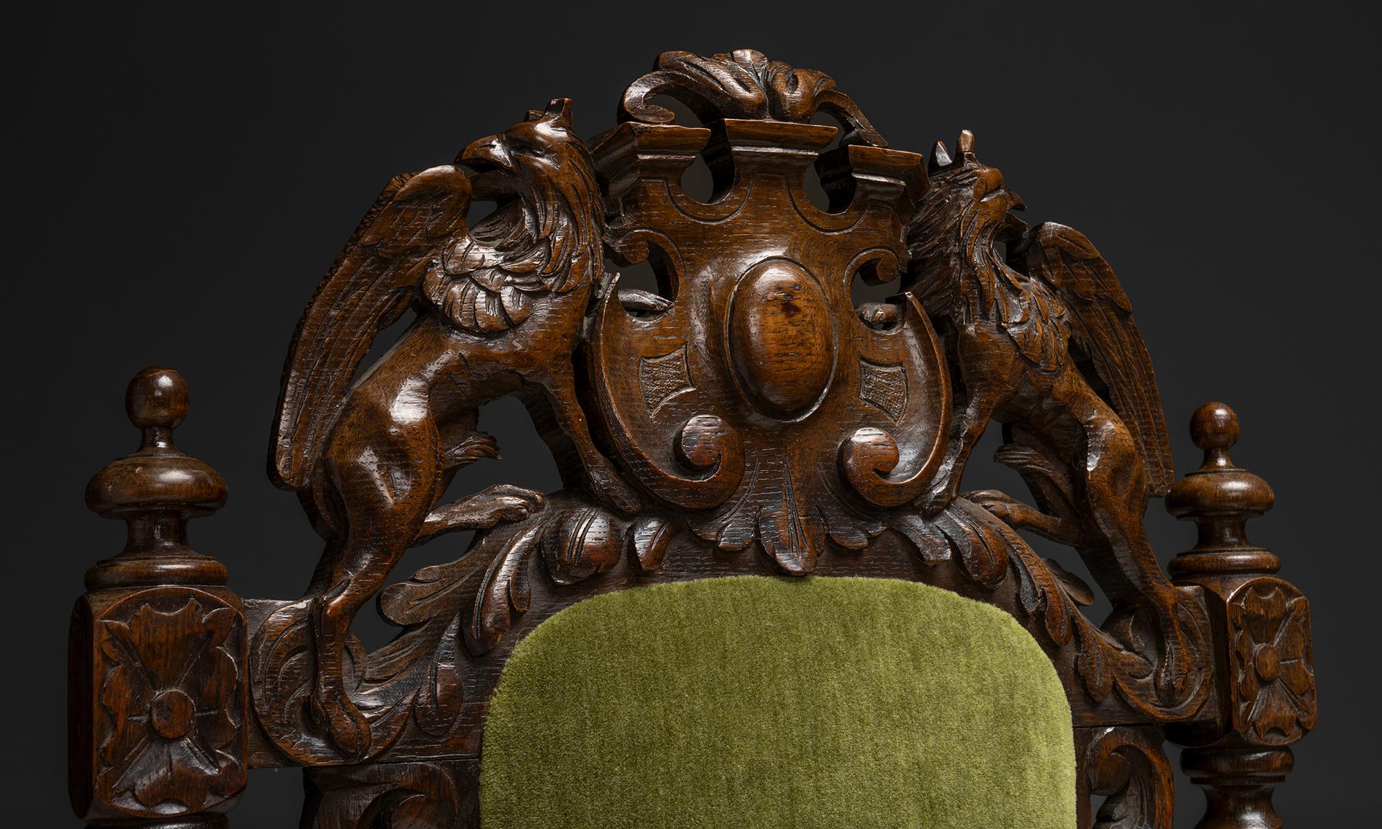 Inglese Poltrone in Oak intagliate, Inghilterra, 1890 in vendita