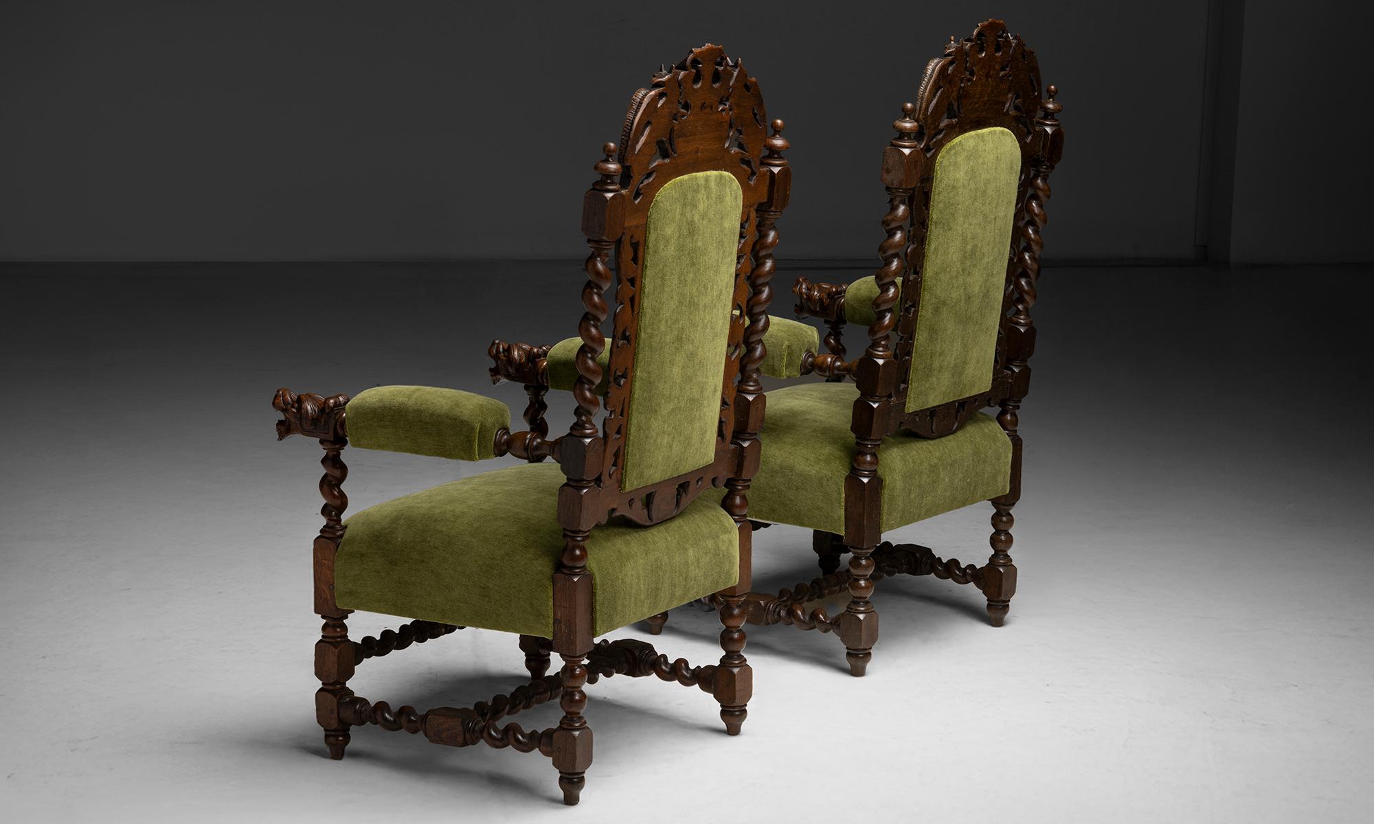 Quercia Poltrone in Oak intagliate, Inghilterra, 1890 in vendita