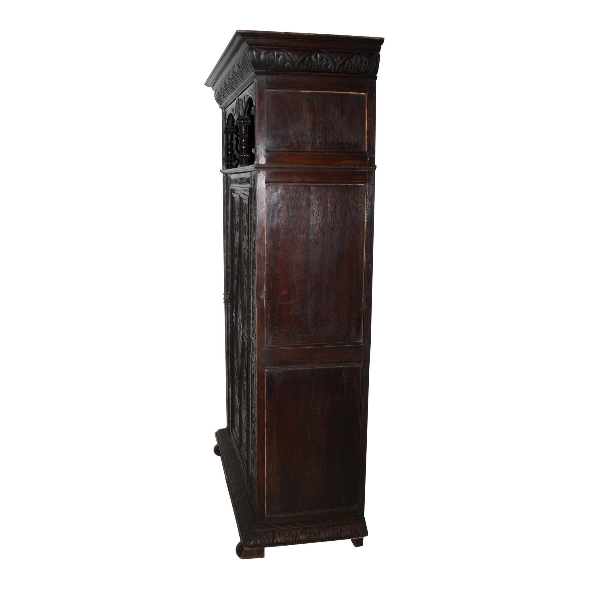 Carved Oak Armoire Cabinet, circa 1880 In Good Condition For Sale In Evergreen, CO