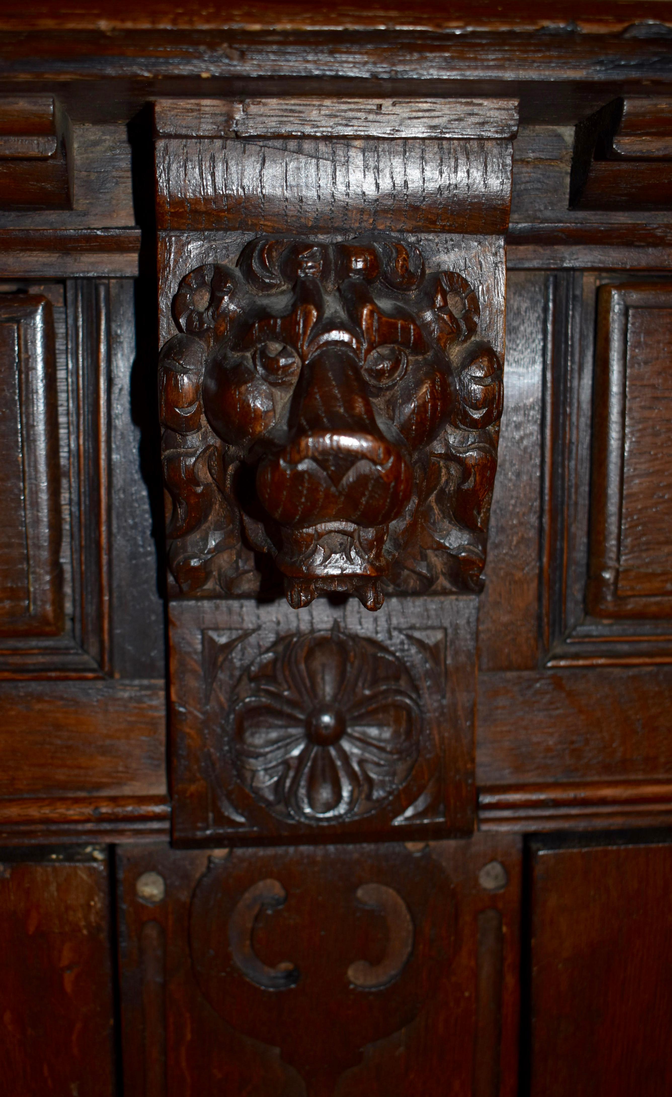 Carved Oak Cabinet with Lion Mask Carvings, circa 1850 In Good Condition For Sale In Evergreen, CO