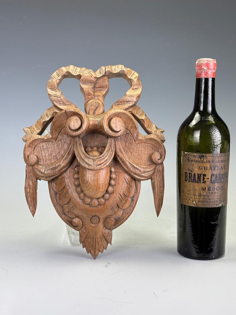 Intagliato a mano Cartouche di Oak intagliato in stile Luigi XV, circa 1880 in vendita
