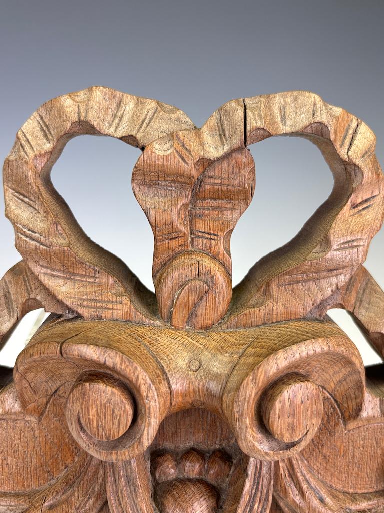 Cartouche di Oak intagliato in stile Luigi XV, circa 1880 in vendita 1