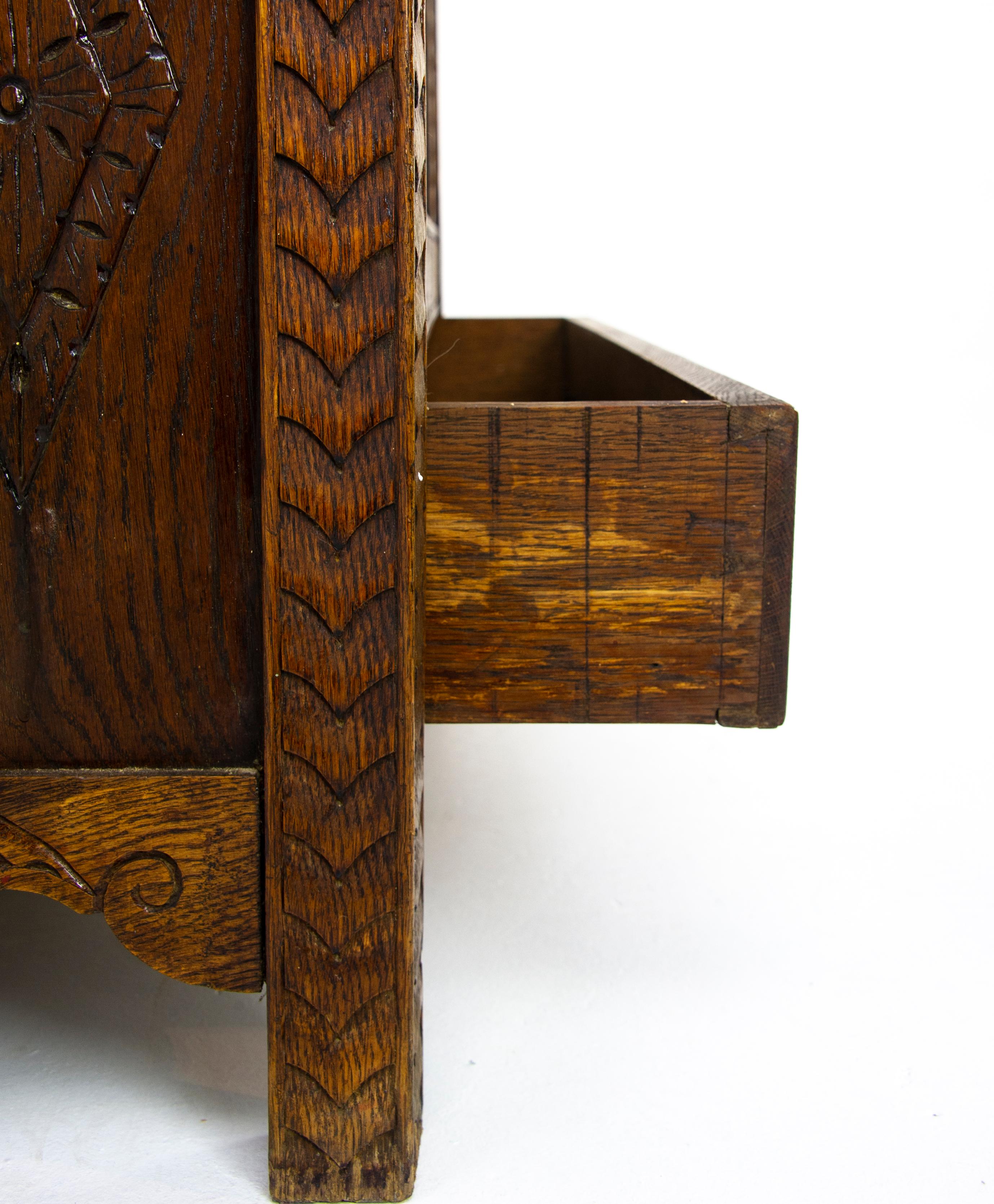 Carved Oak Chest, Oak Blanket Box, Carved Trunk, Oak Coffer, Chest, B1278 3