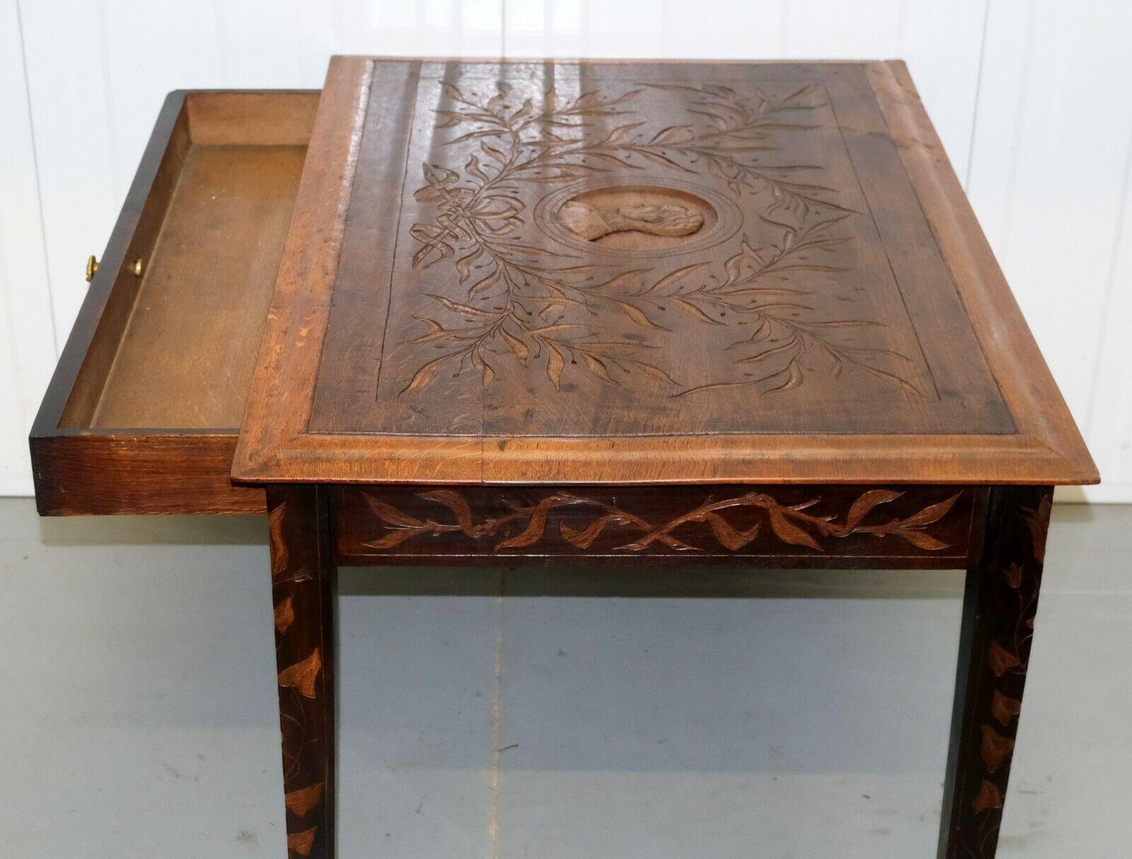 Carved Oak Circa 1900 King Albert i of Belgium Occasional Side End Coffee Table For Sale 4