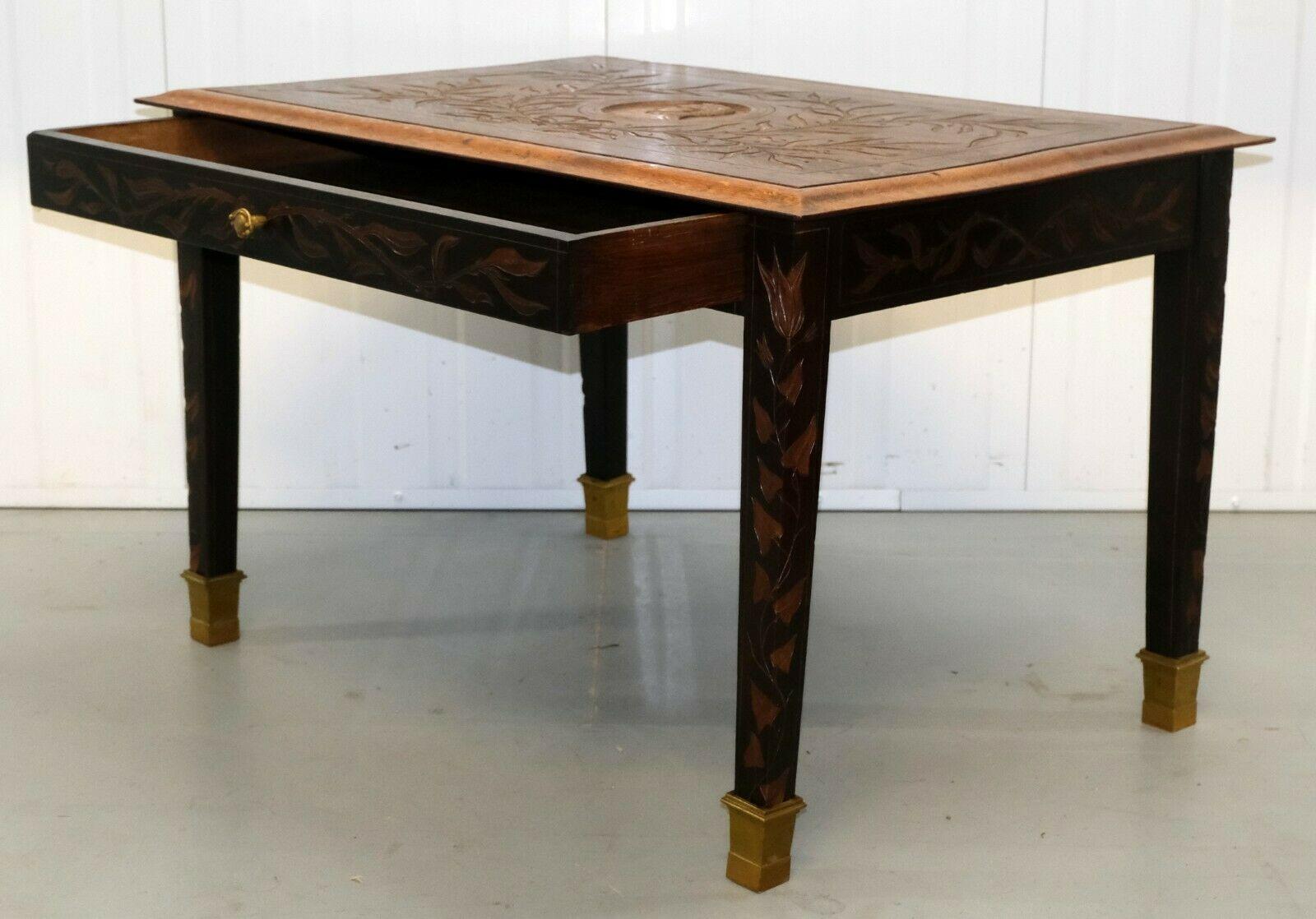 Carved Oak Circa 1900 King Albert i of Belgium Occasional Side End Coffee Table For Sale 1