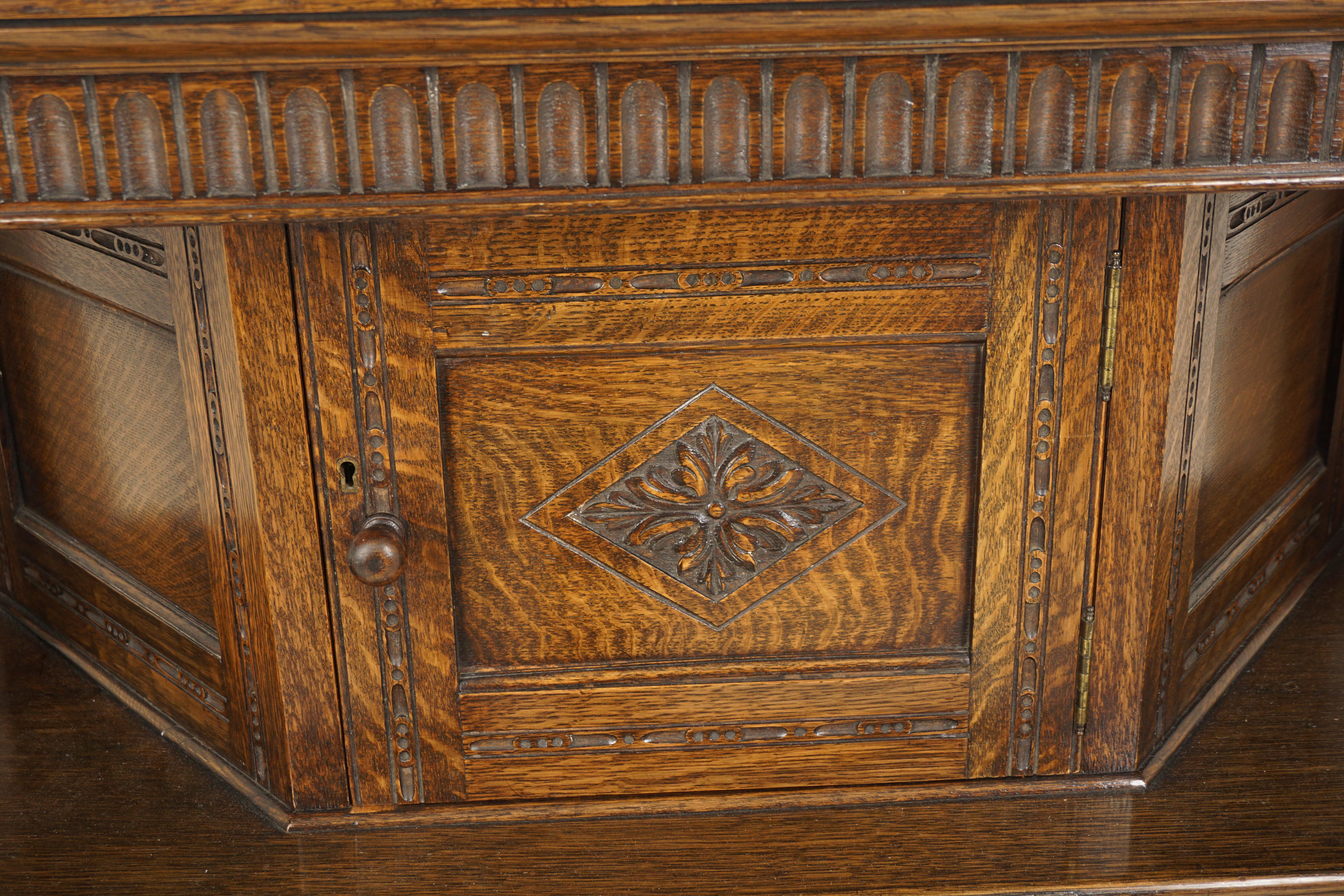 Scottish Carved Oak Court Cupboard, Sideboard, Buffet, Chiffonier, Scotland 1930, H689 For Sale