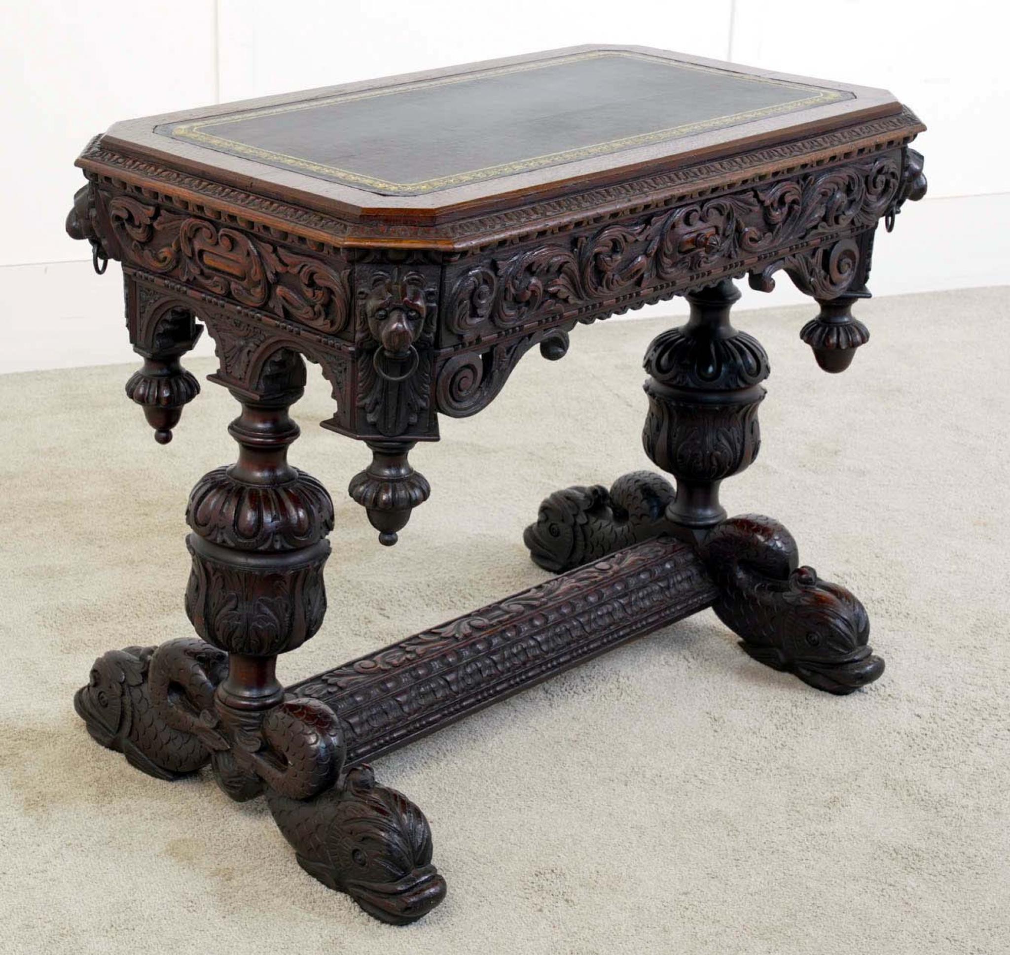 Geschnitzter Eichenschreibtisch Renaissance-Revival-Schreibtisch Viktorianisch 1840 (Neorenaissance) im Angebot