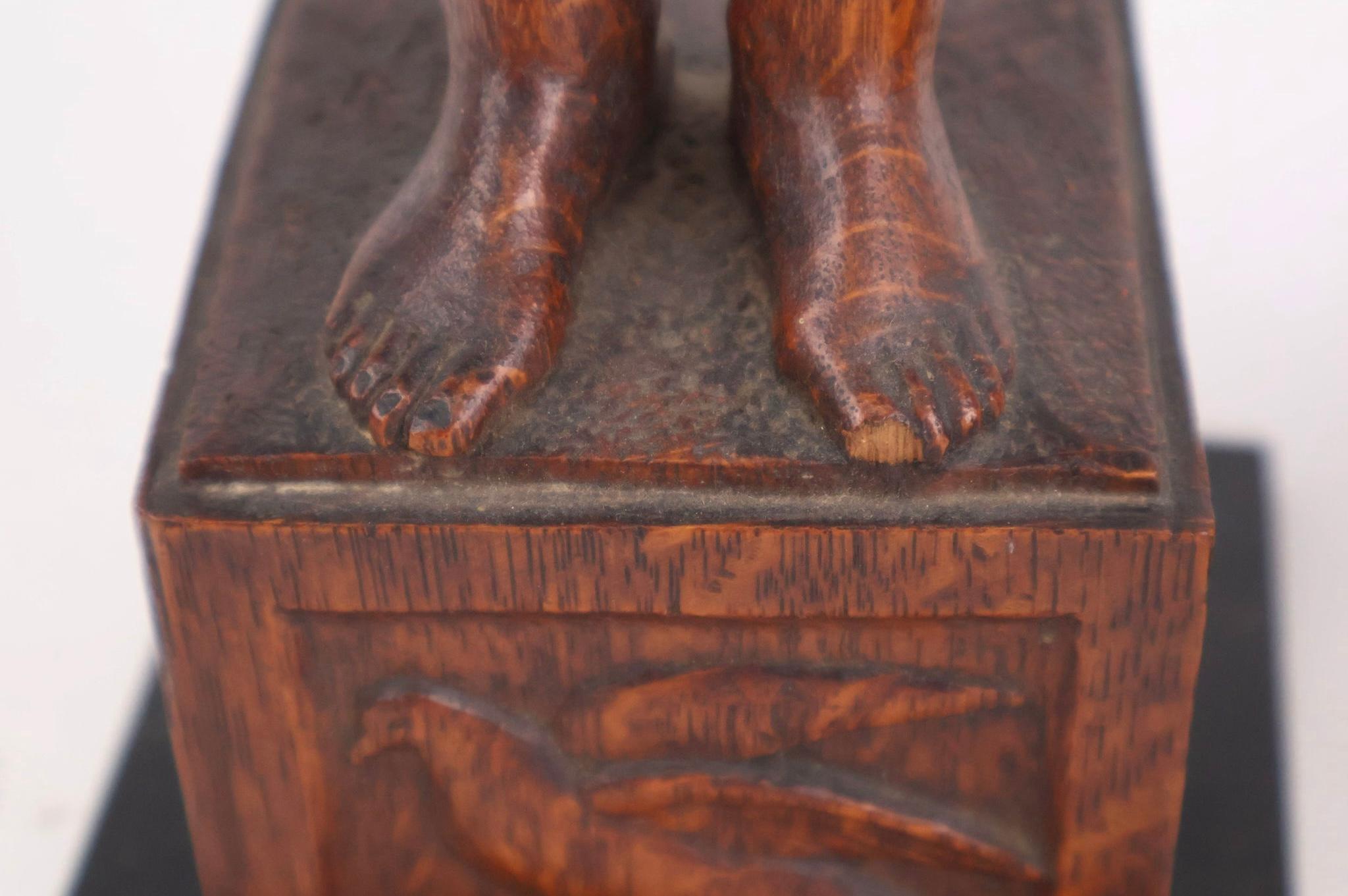 Figure Folk Art Carved di Oak in vendita 7