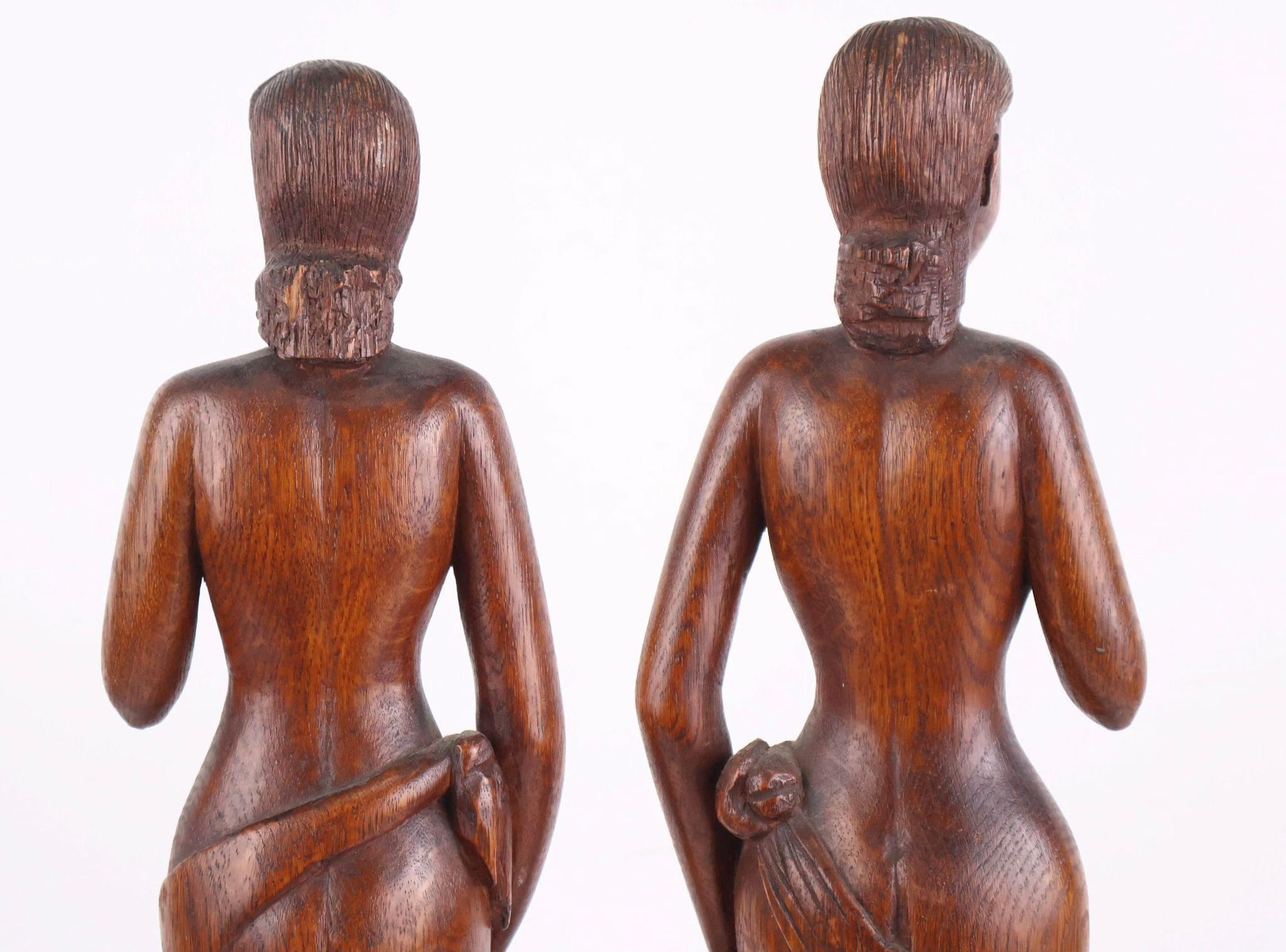 Figure Folk Art Carved di Oak in vendita 8