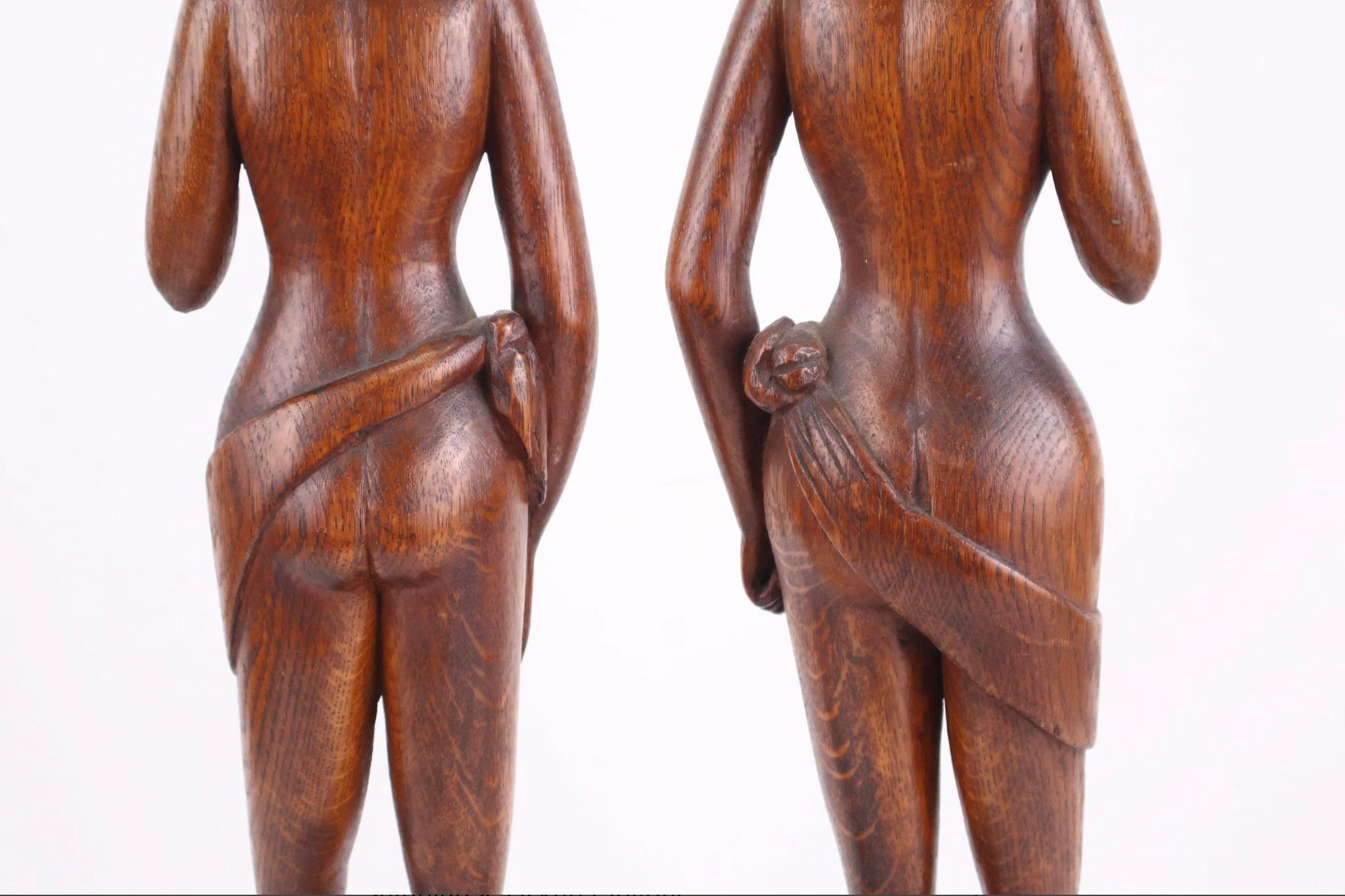 Figure Folk Art Carved di Oak in vendita 9