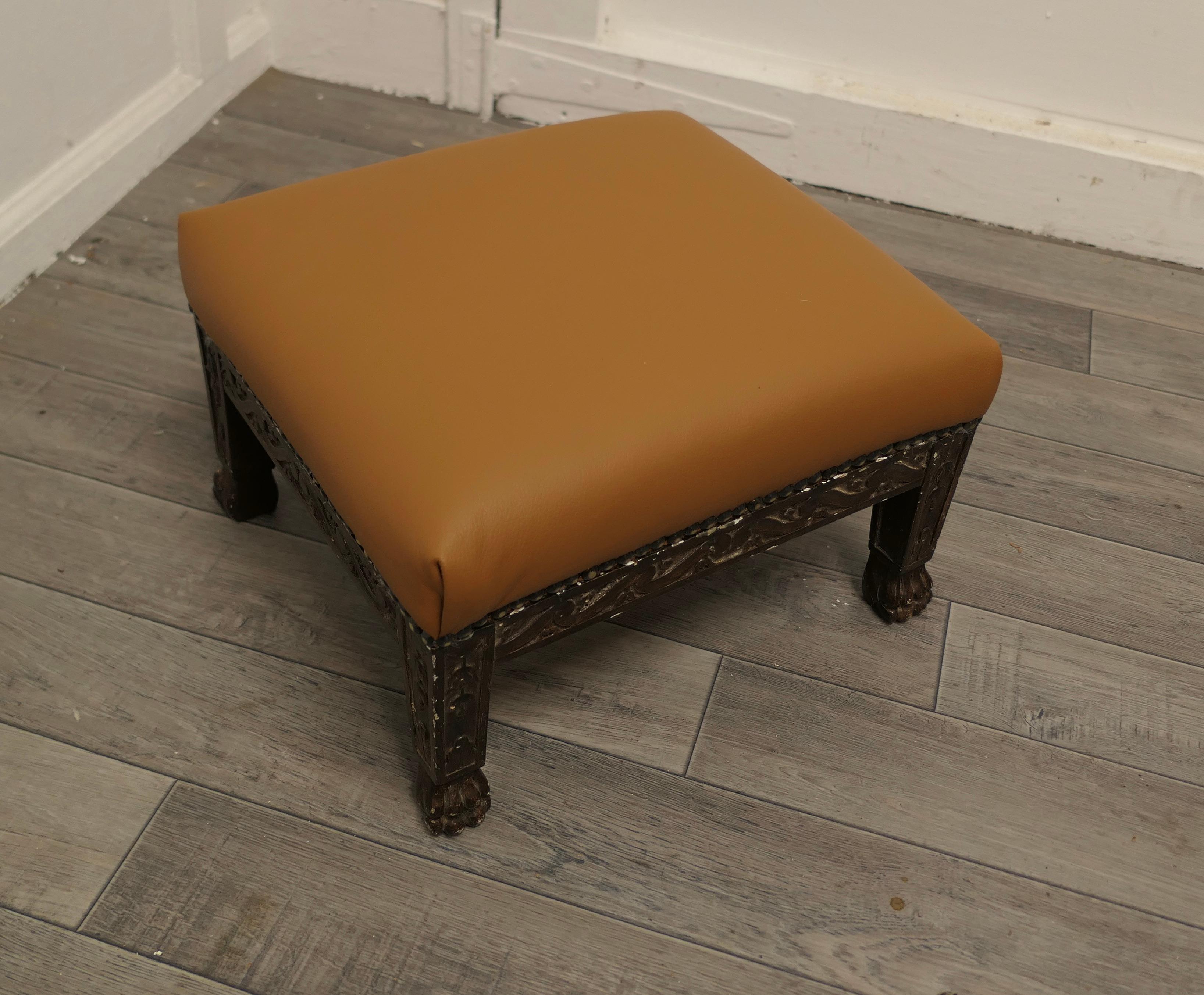 Carved Oak Foot Stool Upholstered in Leather    In Good Condition For Sale In Chillerton, Isle of Wight