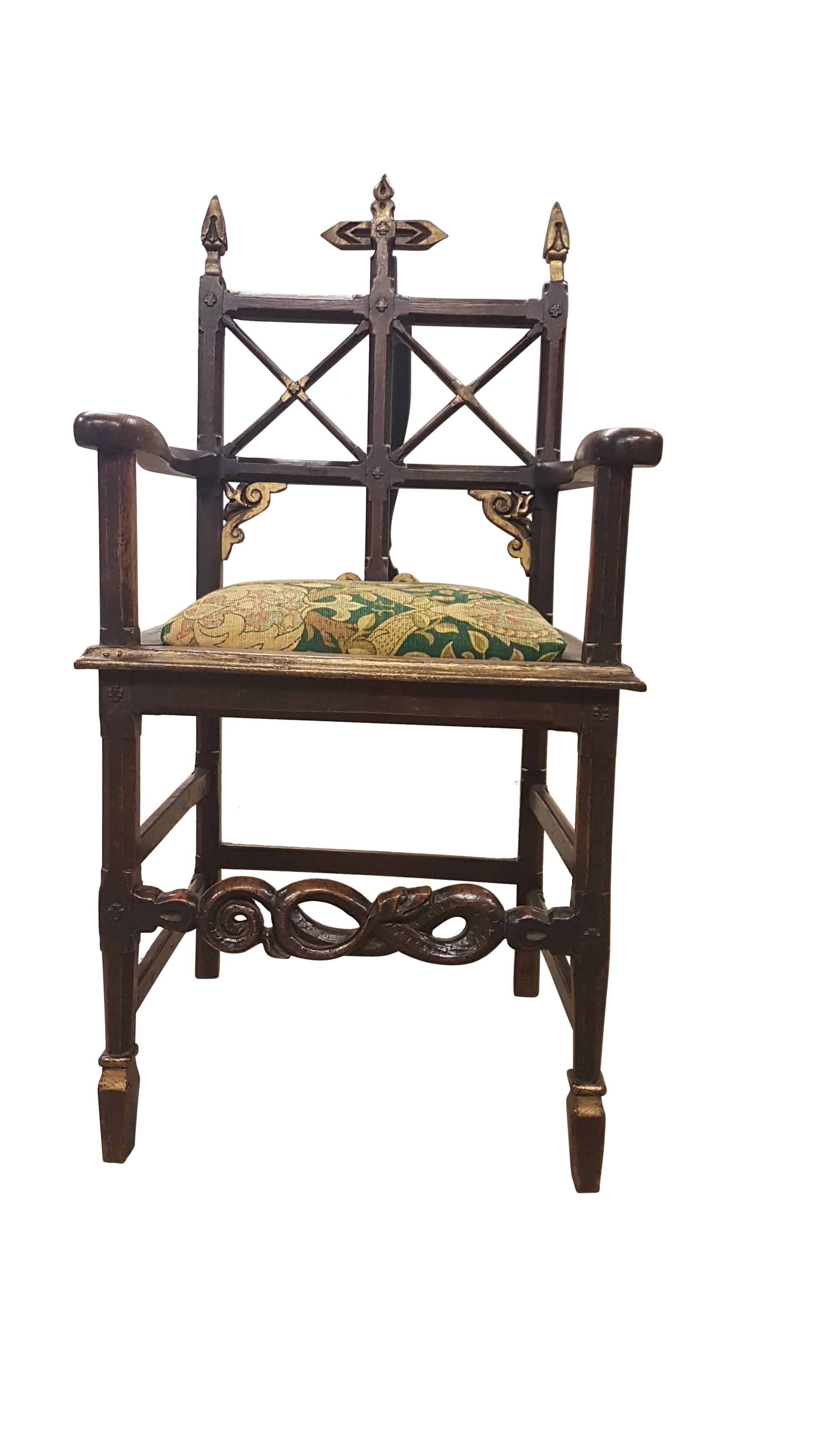 Carved Oak Gothic Ecclesiastical Oak Chair In Distressed Condition In Bodicote, Oxfordshire