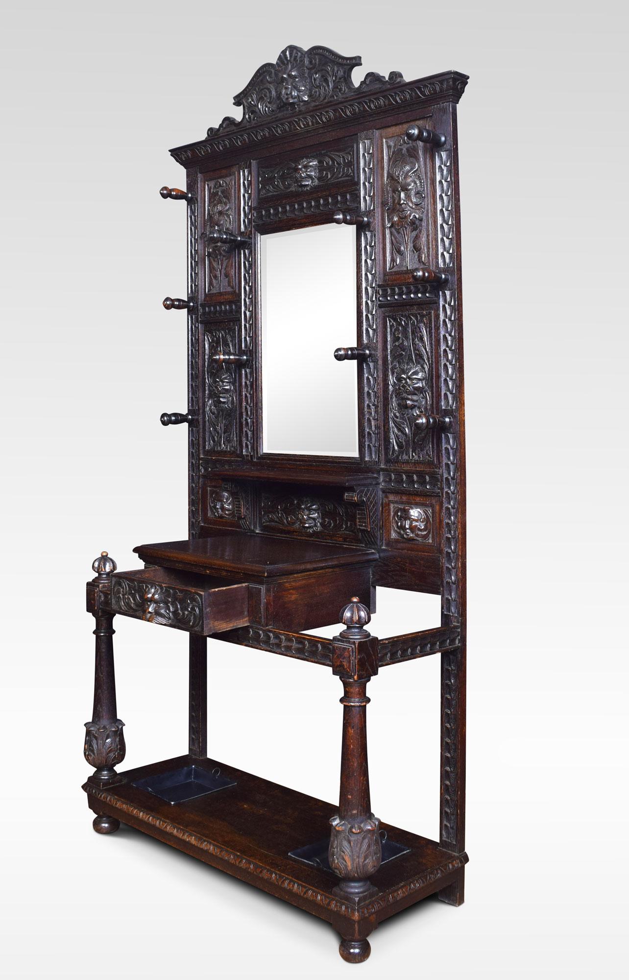 Carved Oak Hall Stand In Good Condition In Cheshire, GB