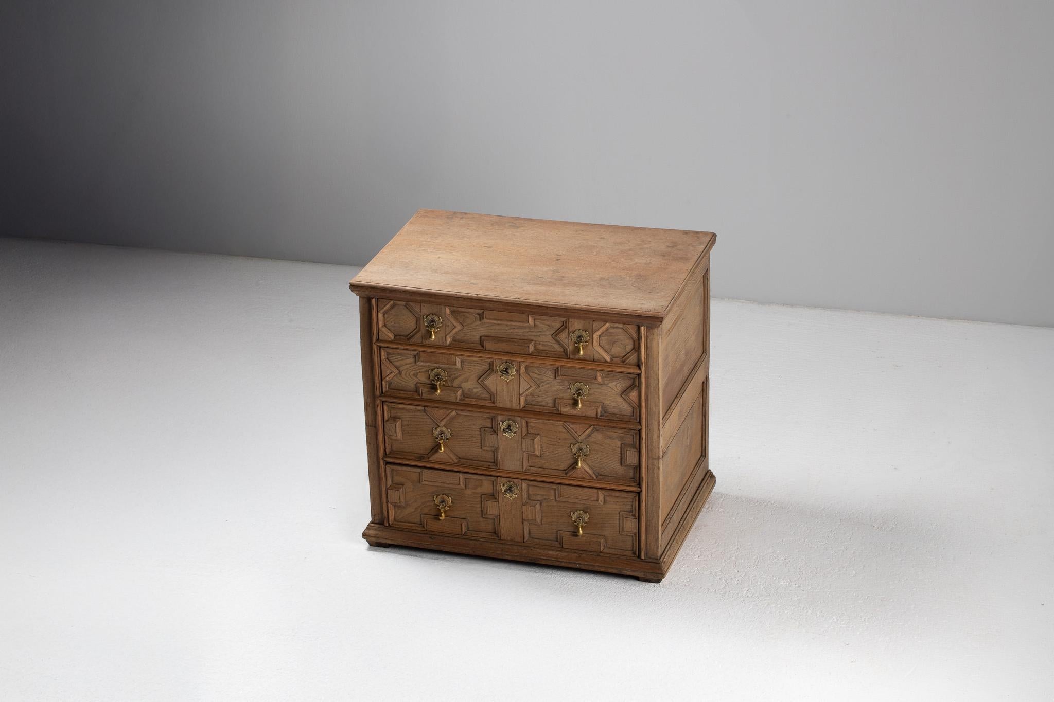 Carved Oak Jacobean Revival Chest of Drawers, English, 19th Century For Sale 1