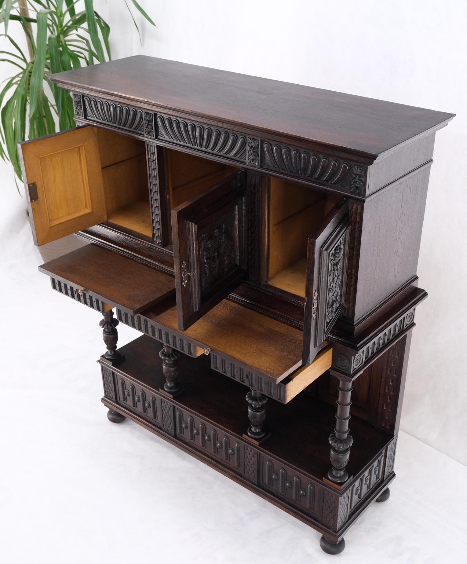 Carved Oak Jacobean Style 3 Doors Drawers Server Credenza Cabinet Cupboard Mint For Sale 12