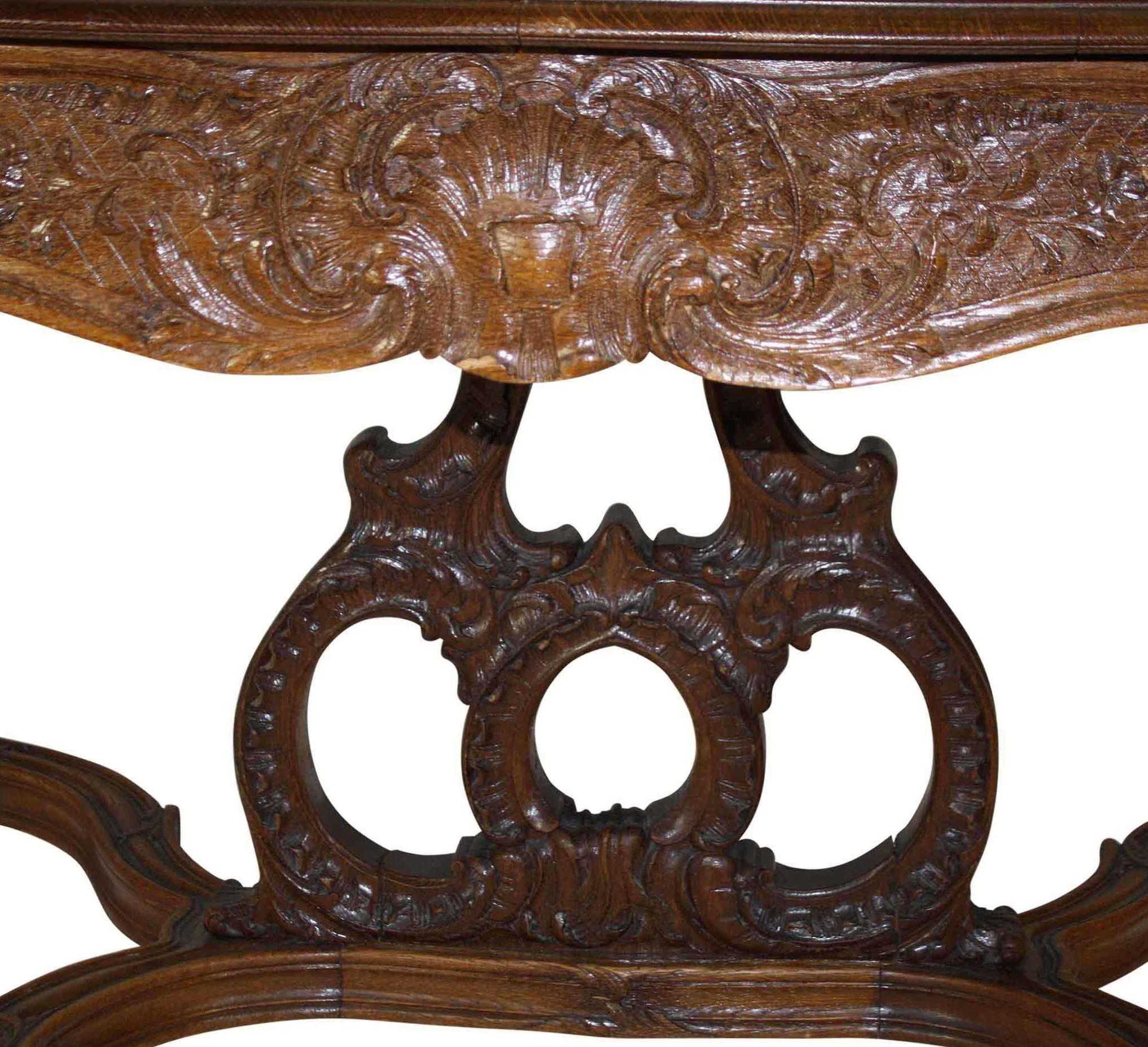 Carved Oak Louis XV Dining Room Table and Chairs, Seven Piece Set, circa 1890 in vendita 2