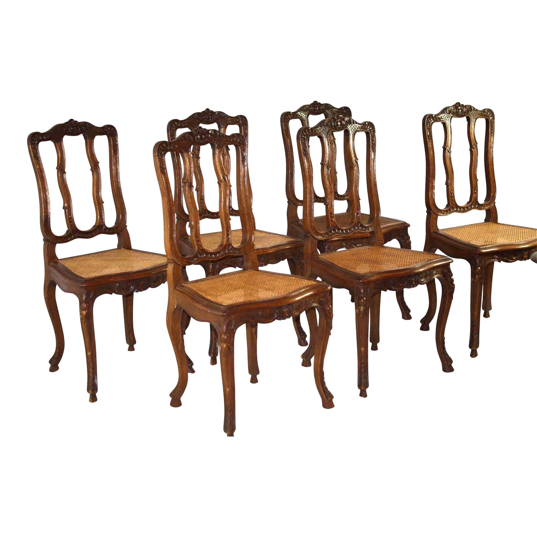 Belga Carved Oak Louis XV Dining Room Table and Chairs, Seven Piece Set, circa 1890 in vendita
