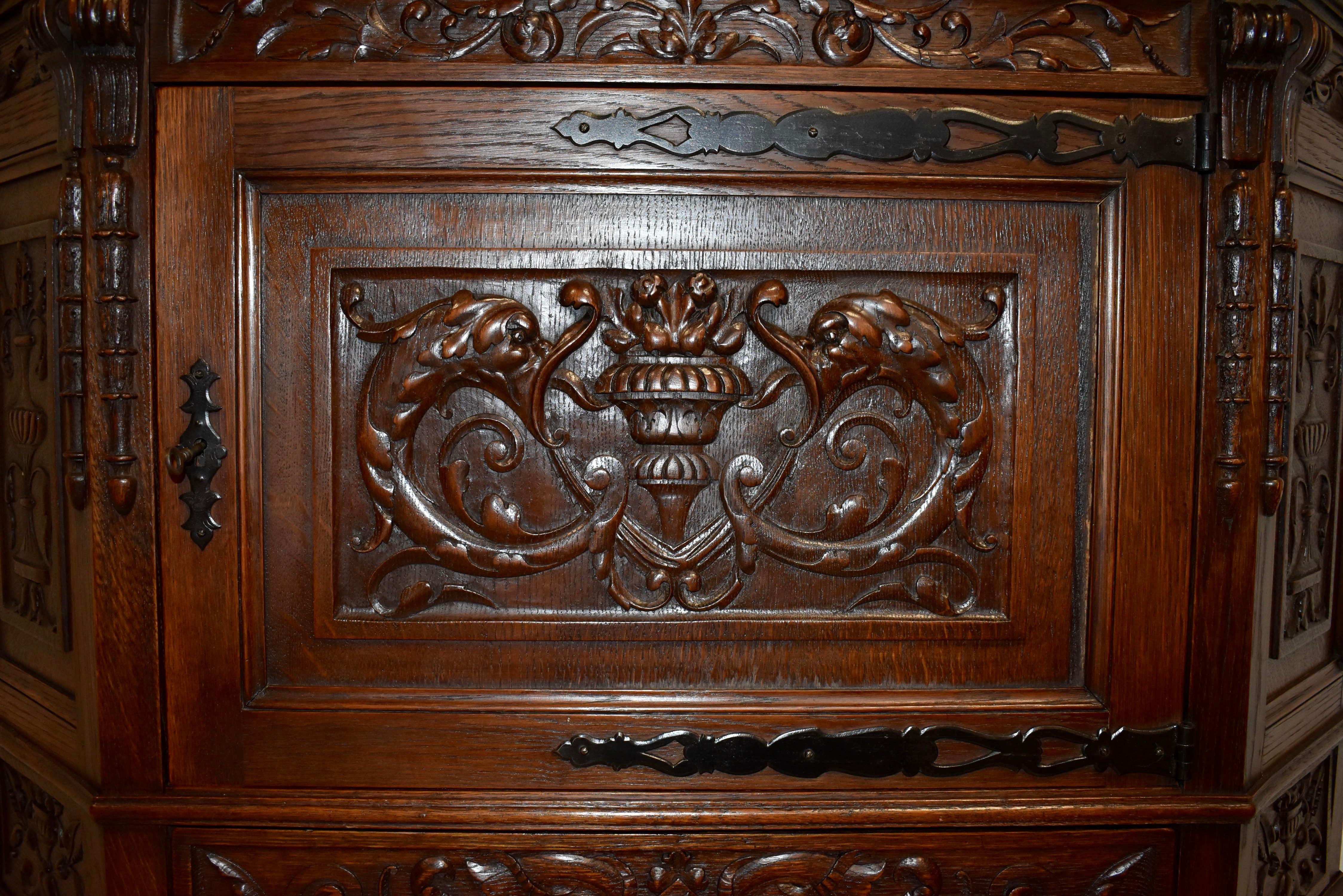 Belgian Carved Oak One Door Cabinet, circa 1910 For Sale