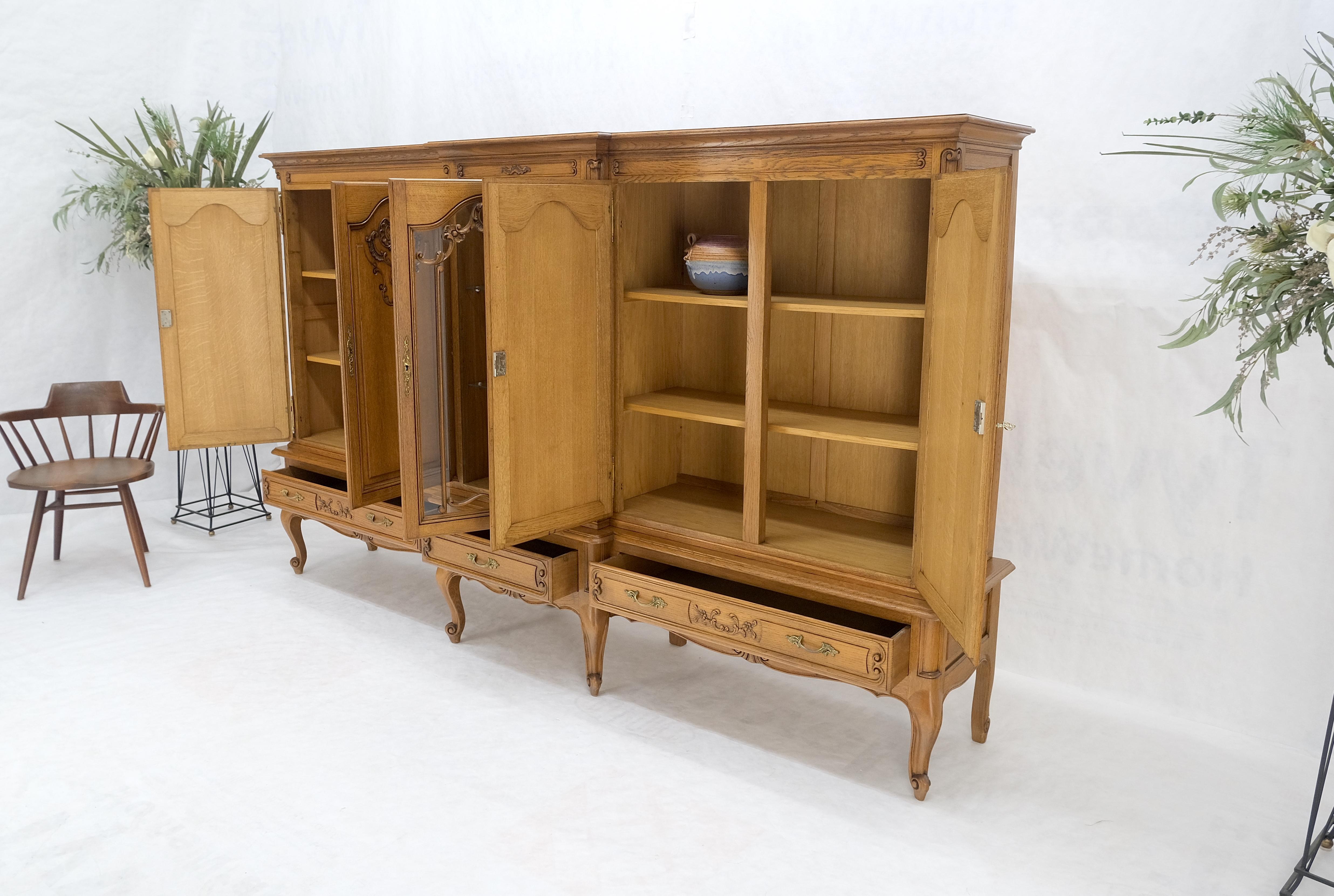 Carved Oak Oversize 5 Doors Long Credenza Cabinet Sideboard w/ Shelves Drawer  For Sale 1