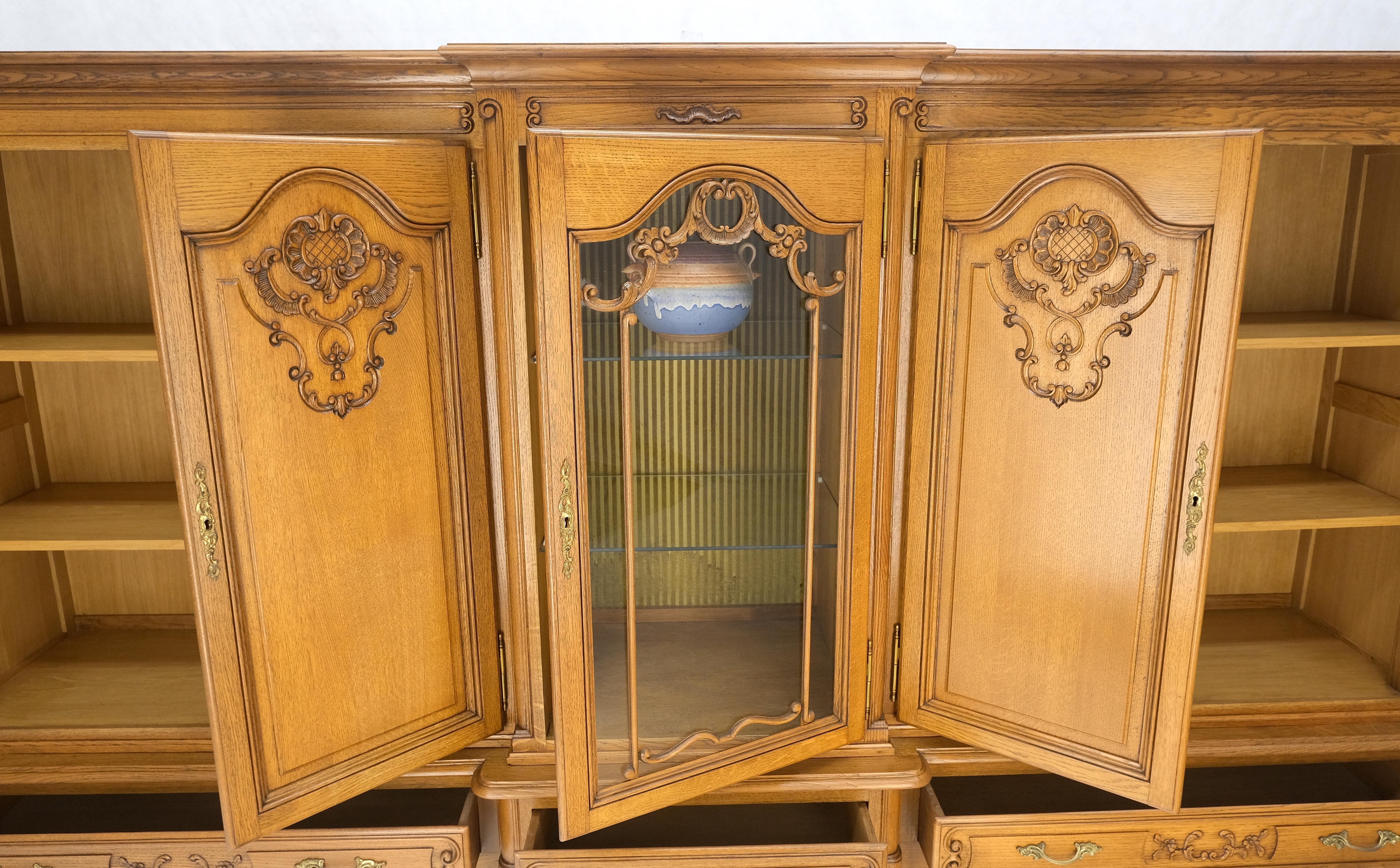 Carved Oak Oversize 5 Doors Long Credenza Cabinet Sideboard w/ Shelves Drawer  For Sale 2