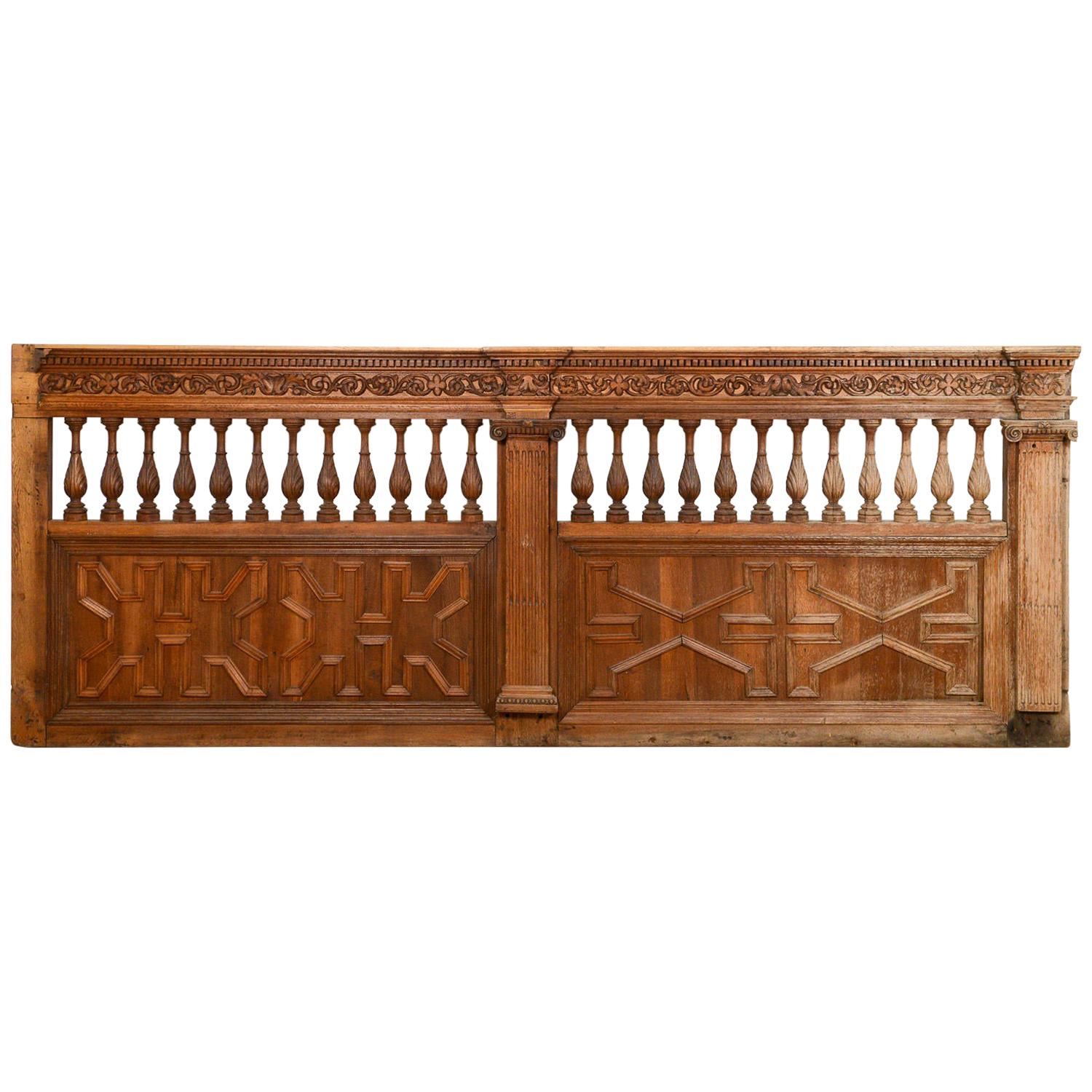 Carved Oak Panels with Ionic Pillars, 19th Century For Sale