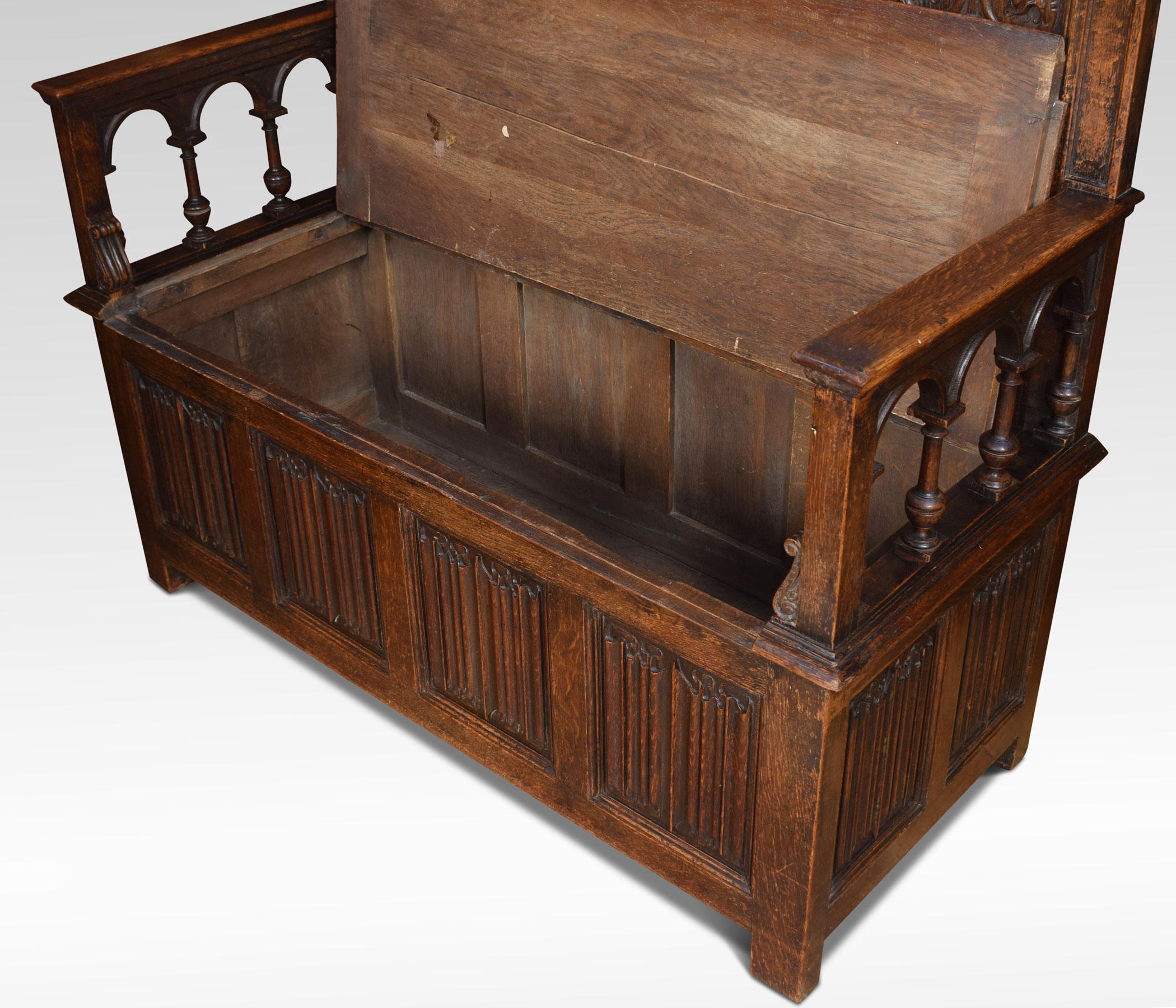 Carved Oak Settle in the 17th Century Style 2