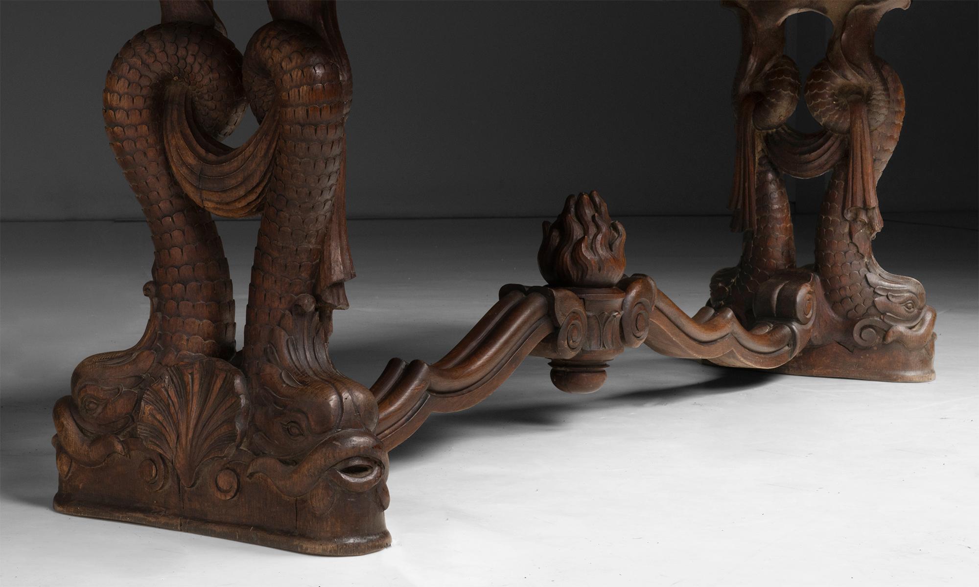 Anglais Carved Oak Table, England circa 1900 en vente