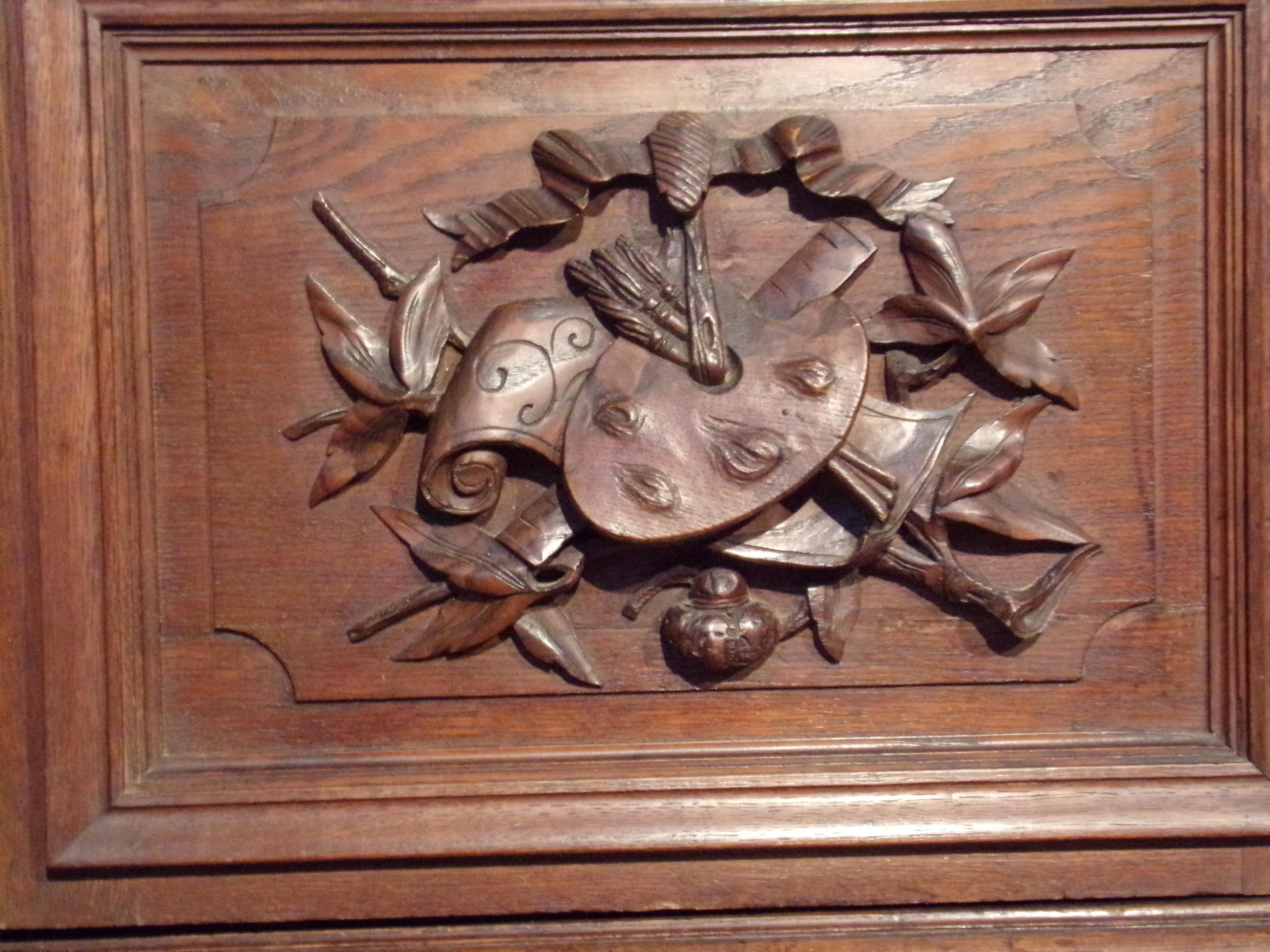 Carved Oak Three Door Bookcase circa 1870 Louis XIII Style For Sale 2