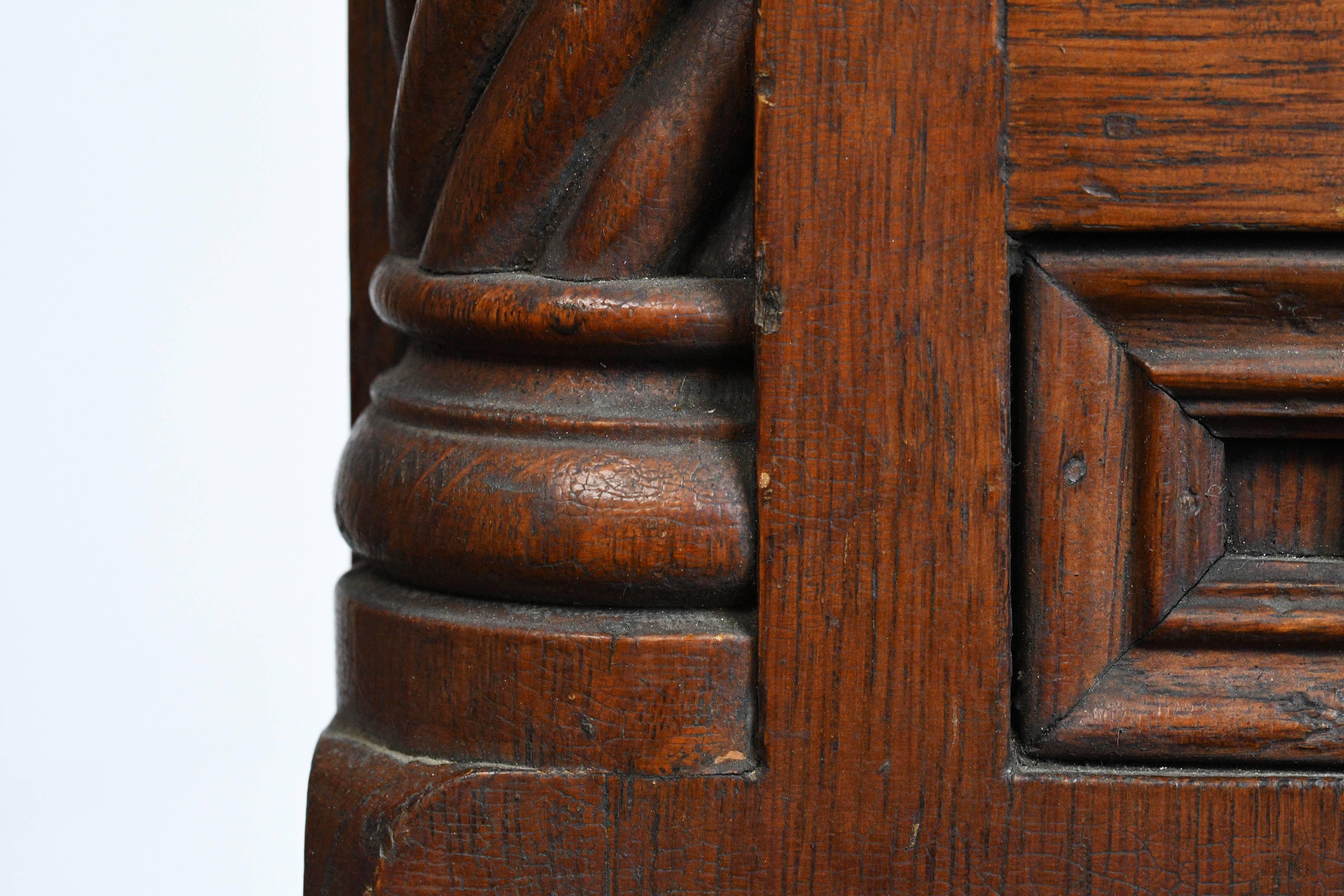 Early 20th Century Carved Oak Victorian Newel Post