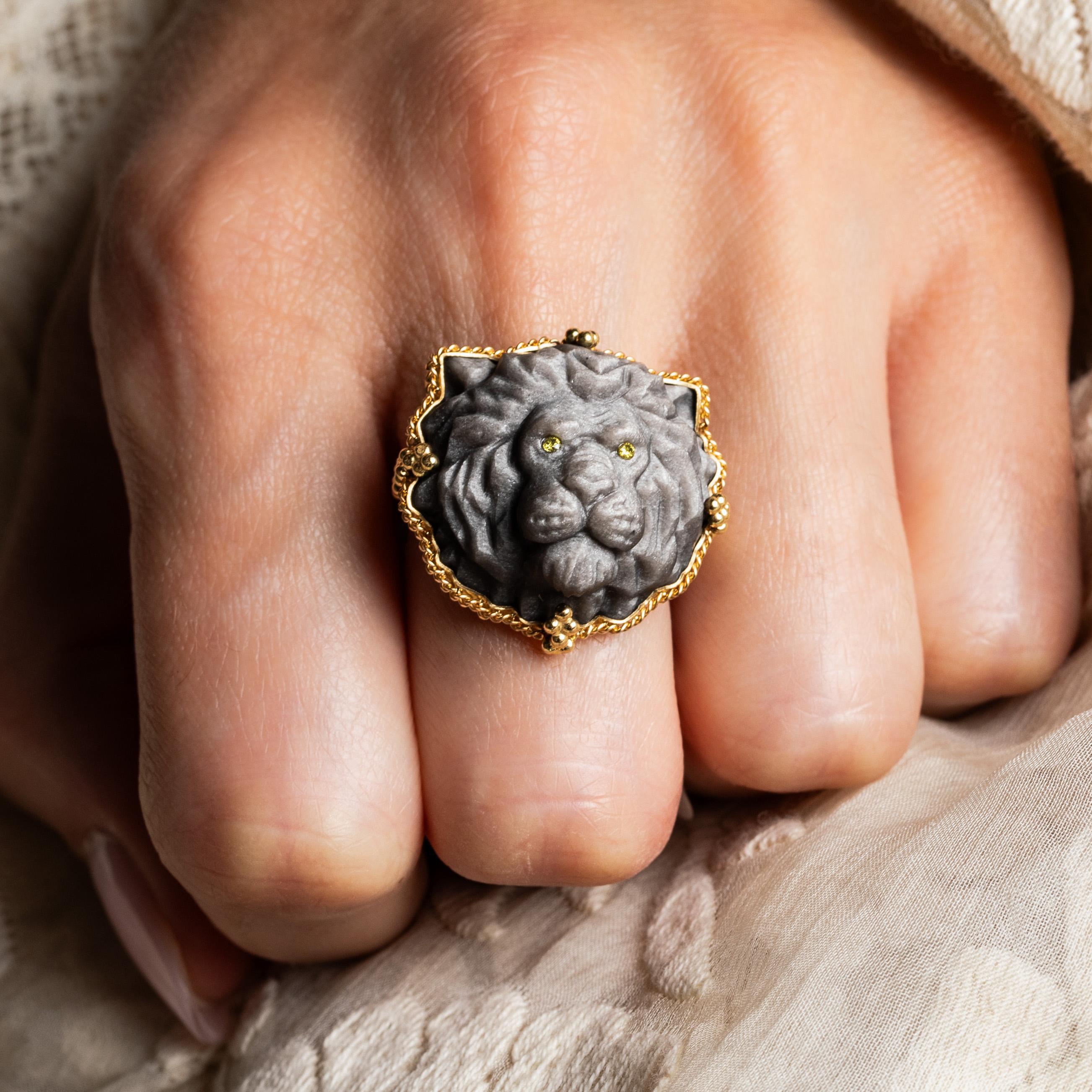 Carved Obsidian Lion Ring In New Condition For Sale In Chapel Hill, NC