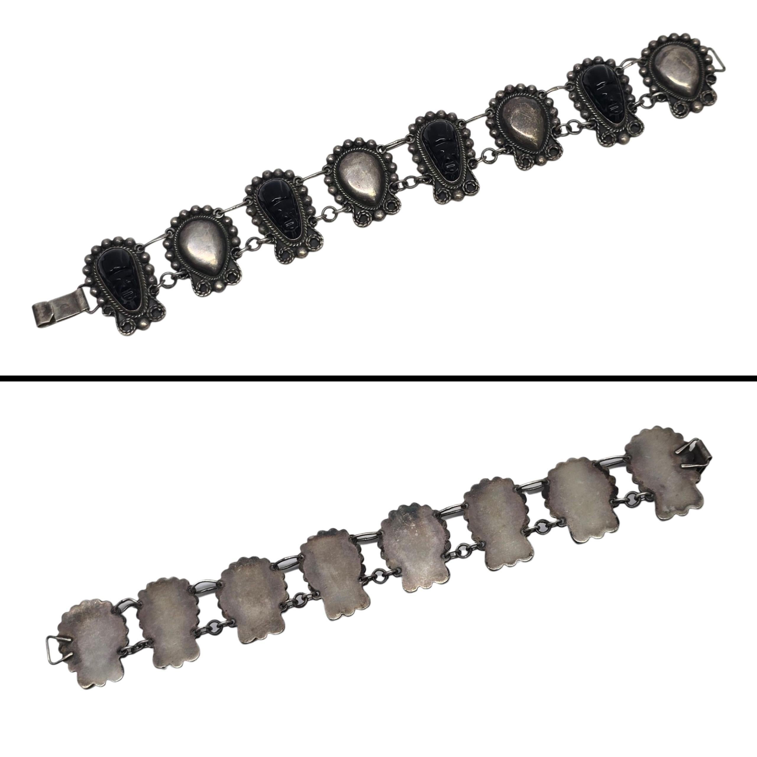 Onyx Gesicht geschnitzt Sterling Silber Mexiko Armband, Pin, ClipOn Ohrringe Set 22837 Damen im Angebot