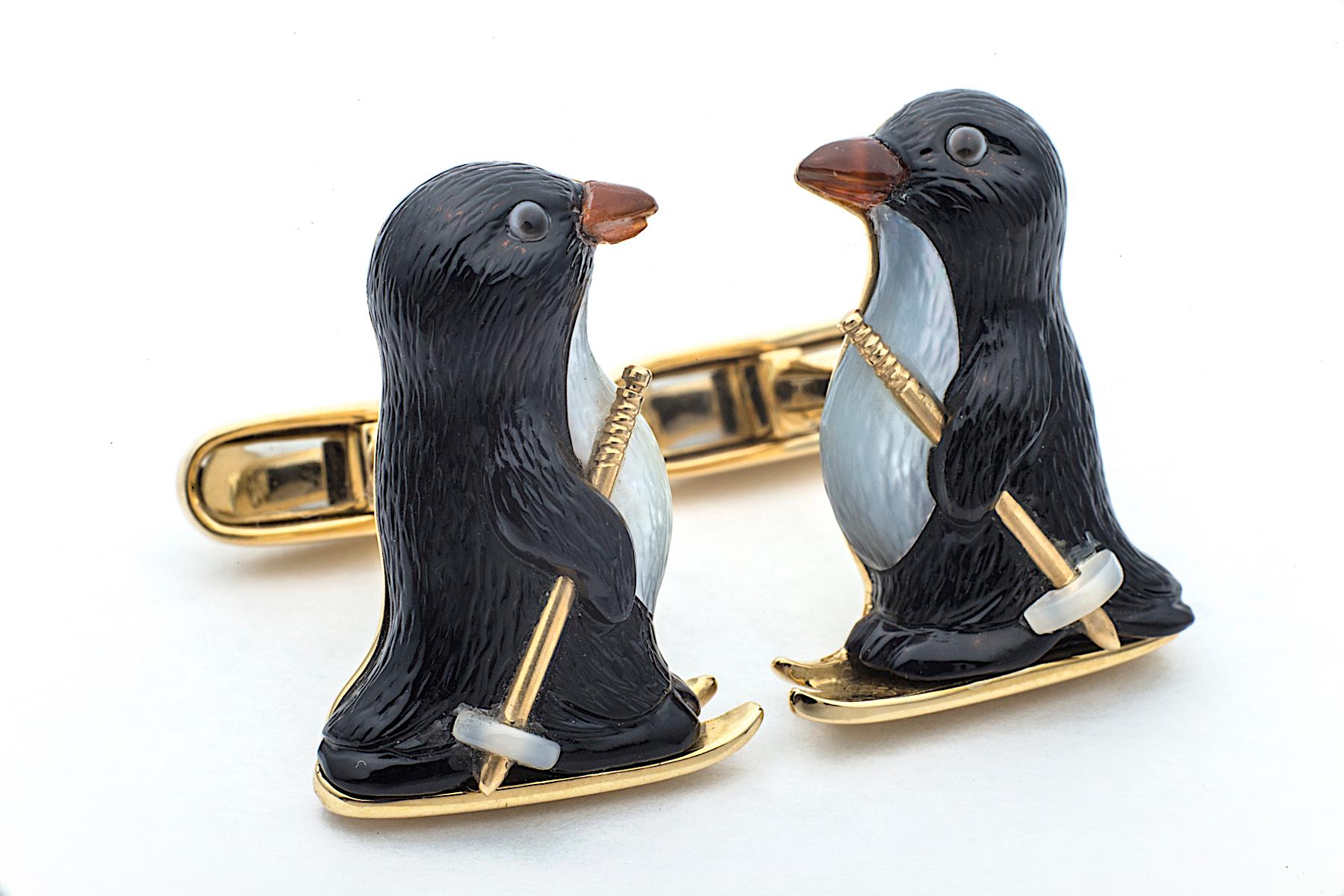 Carved Onyx, Mother-of-Pearl, Carnelian and Gold Skiing Penguin Cufflinks In New Condition In Greenwich, CT