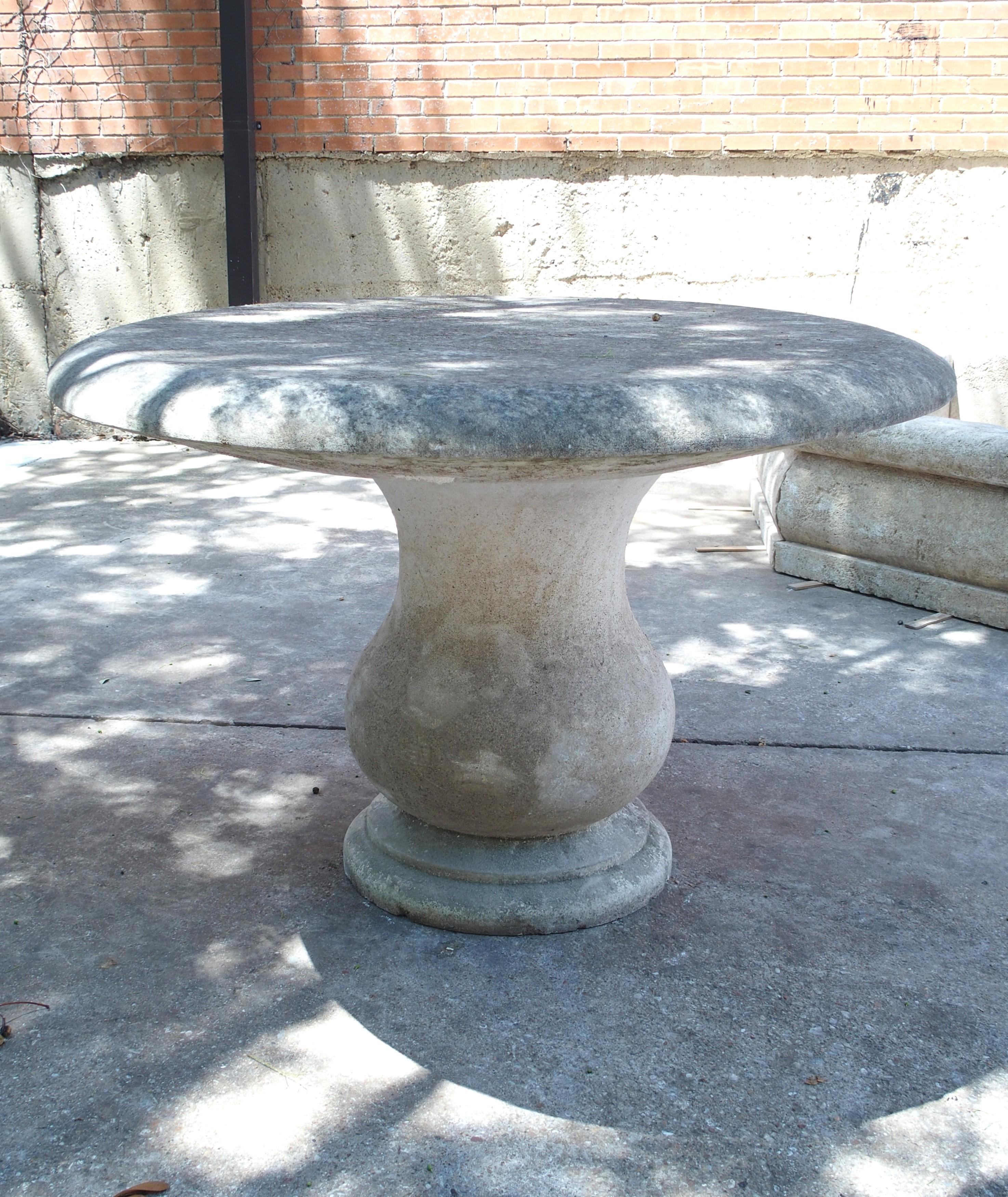 Carved Oval Top Limestone Garden Baluster Table from Provence, France For Sale 3