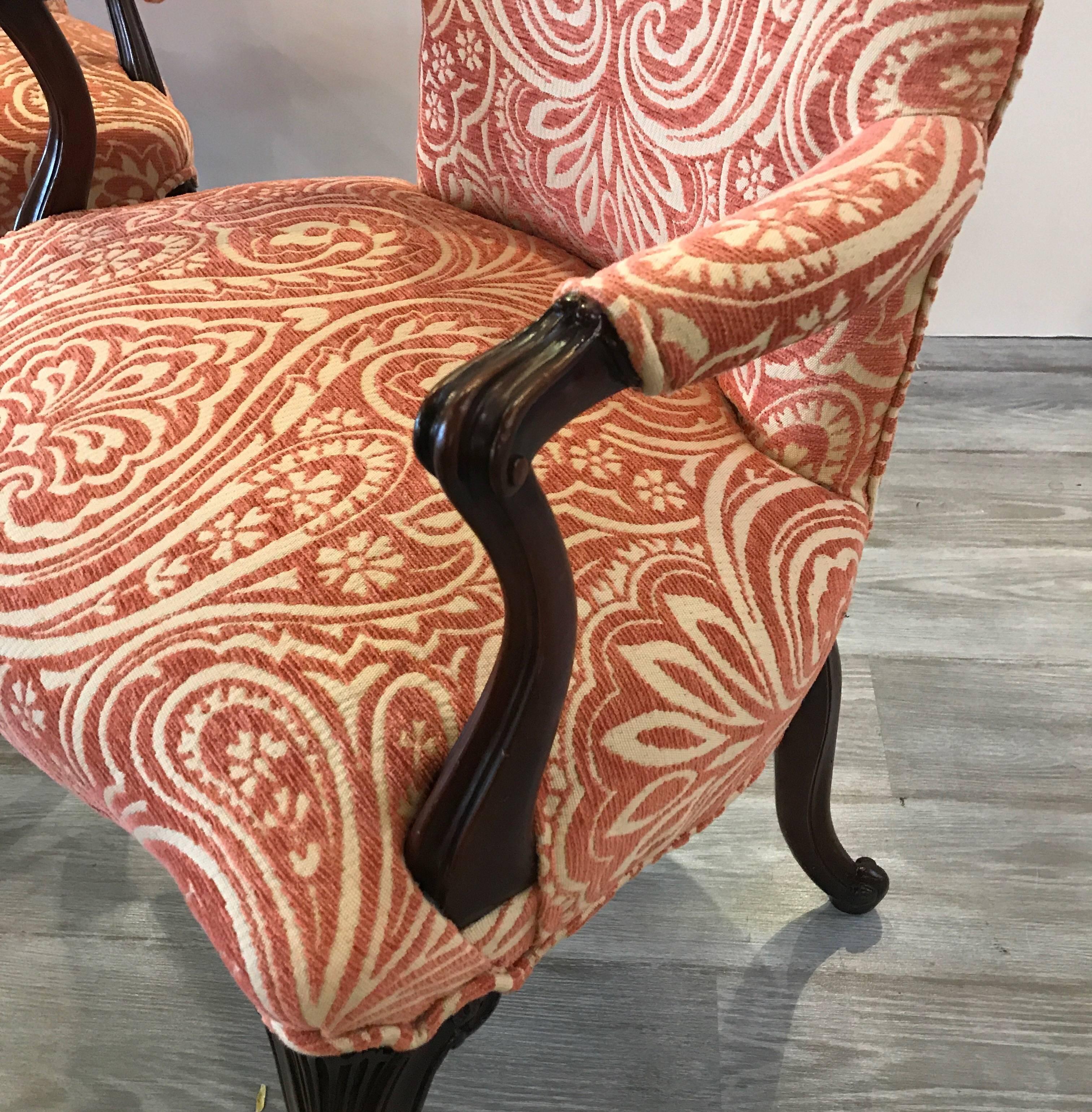 Carved Pair of Mahogany Accent Chairs In Excellent Condition In Lambertville, NJ