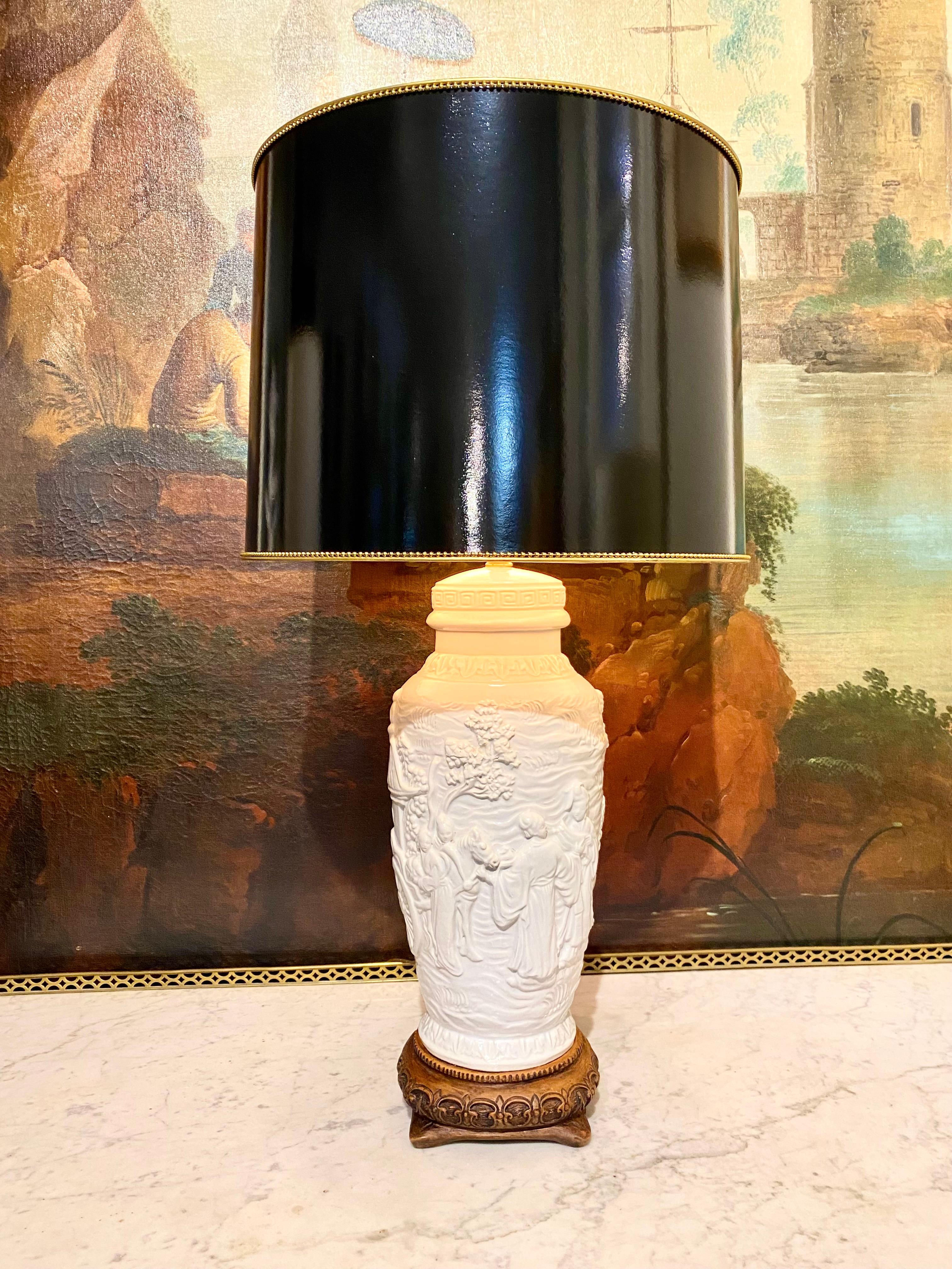 Carved Porcelain Table Lamp with Tole Lampshade For Sale 1