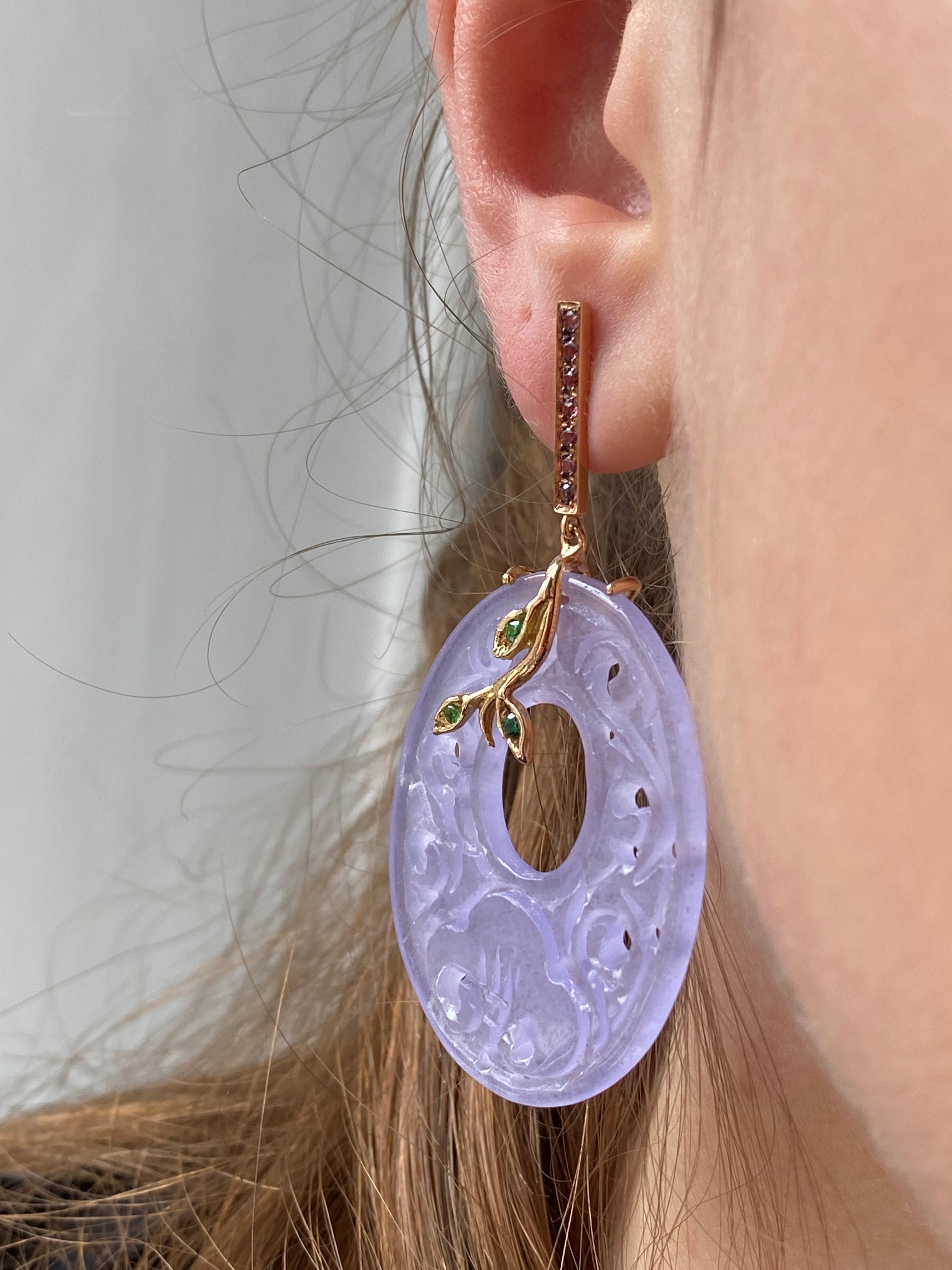 Art Deco Carved Purple Jade Color Tourmaline 18 Karats Gold Personalized Pendant Earrings For Sale