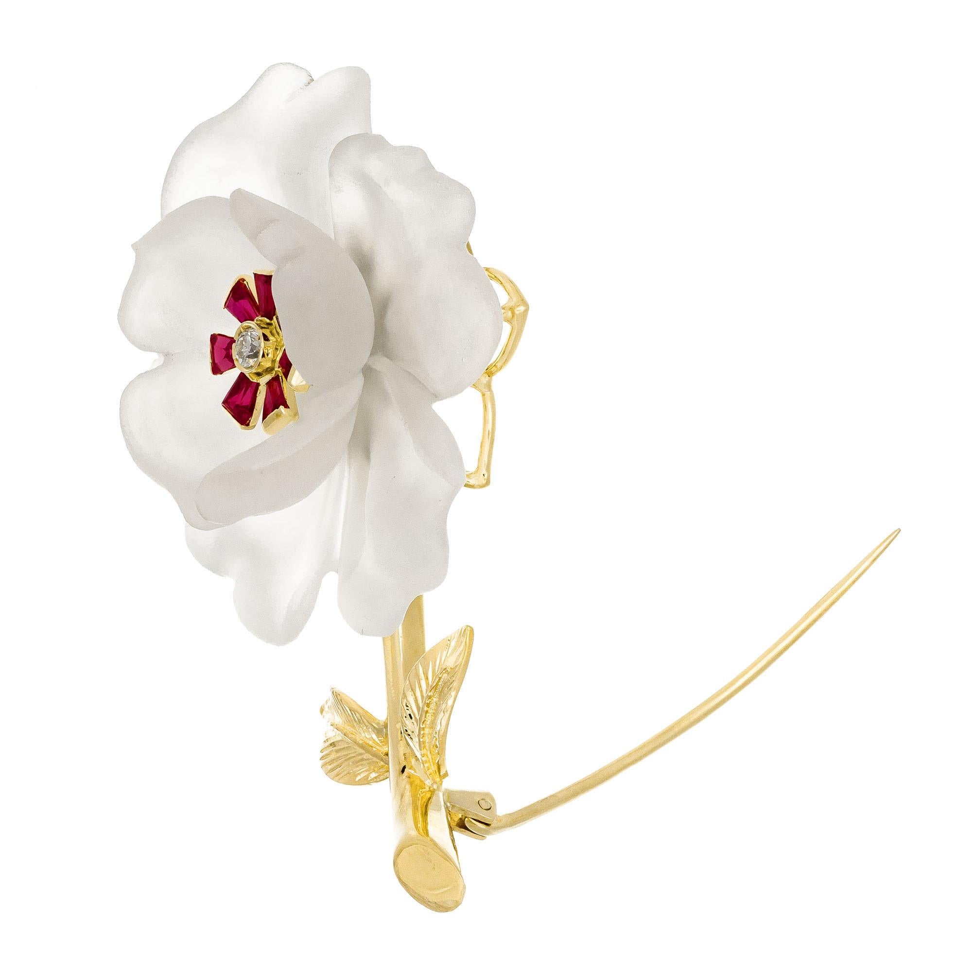 Carved Quartz Ruby Diamond Yellow Gold Flower Brooch In Good Condition In Stamford, CT