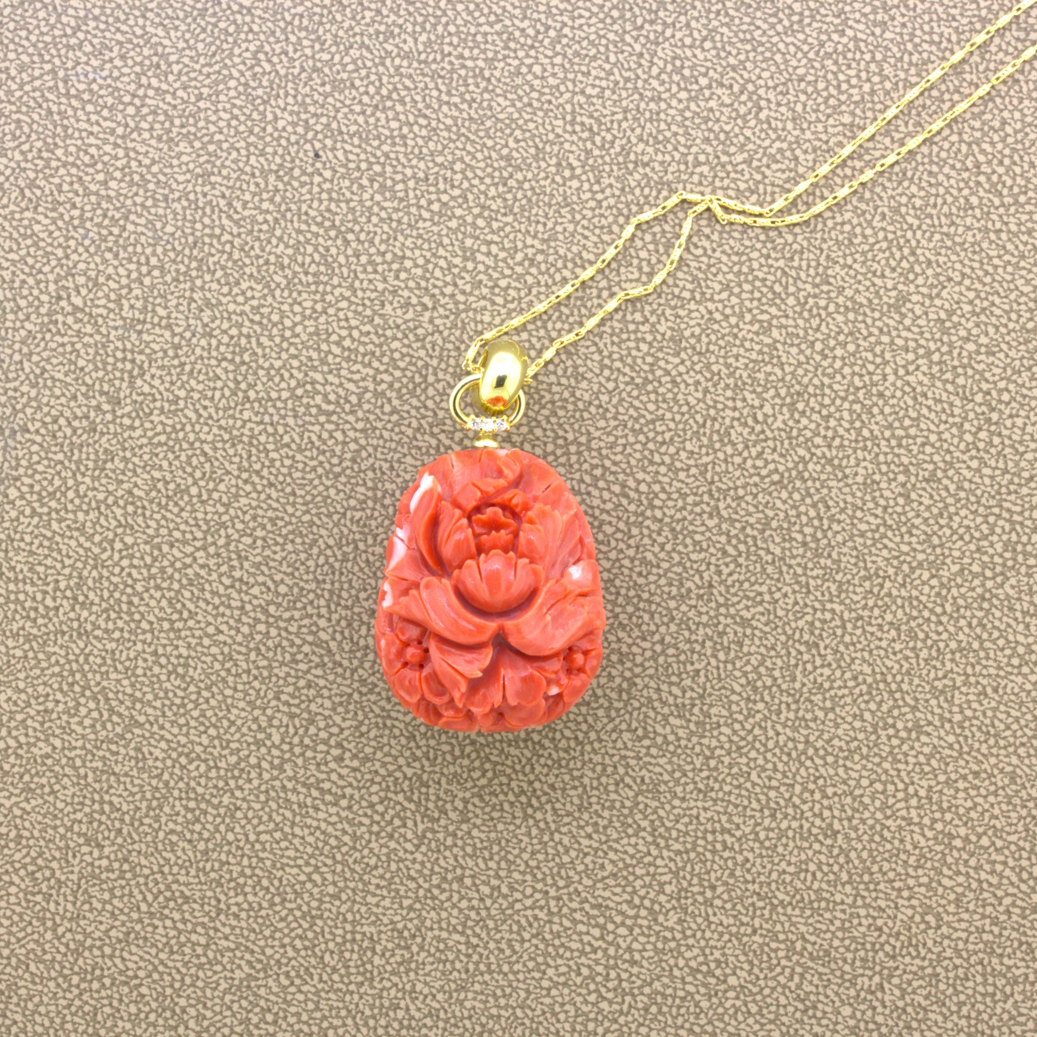 Carved Red Coral Diamond 18k Yellow Gold Floral-Motif Pendant In New Condition For Sale In Beverly Hills, CA
