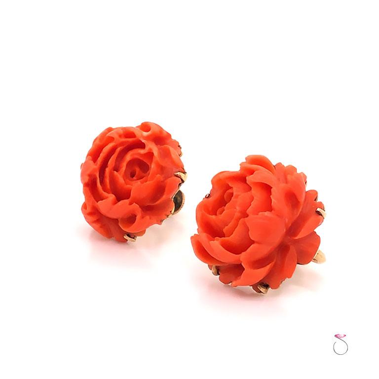 Art Deco Carved Red Coral Flower Vuntage Earrings in 14 Karat Yellow Gold