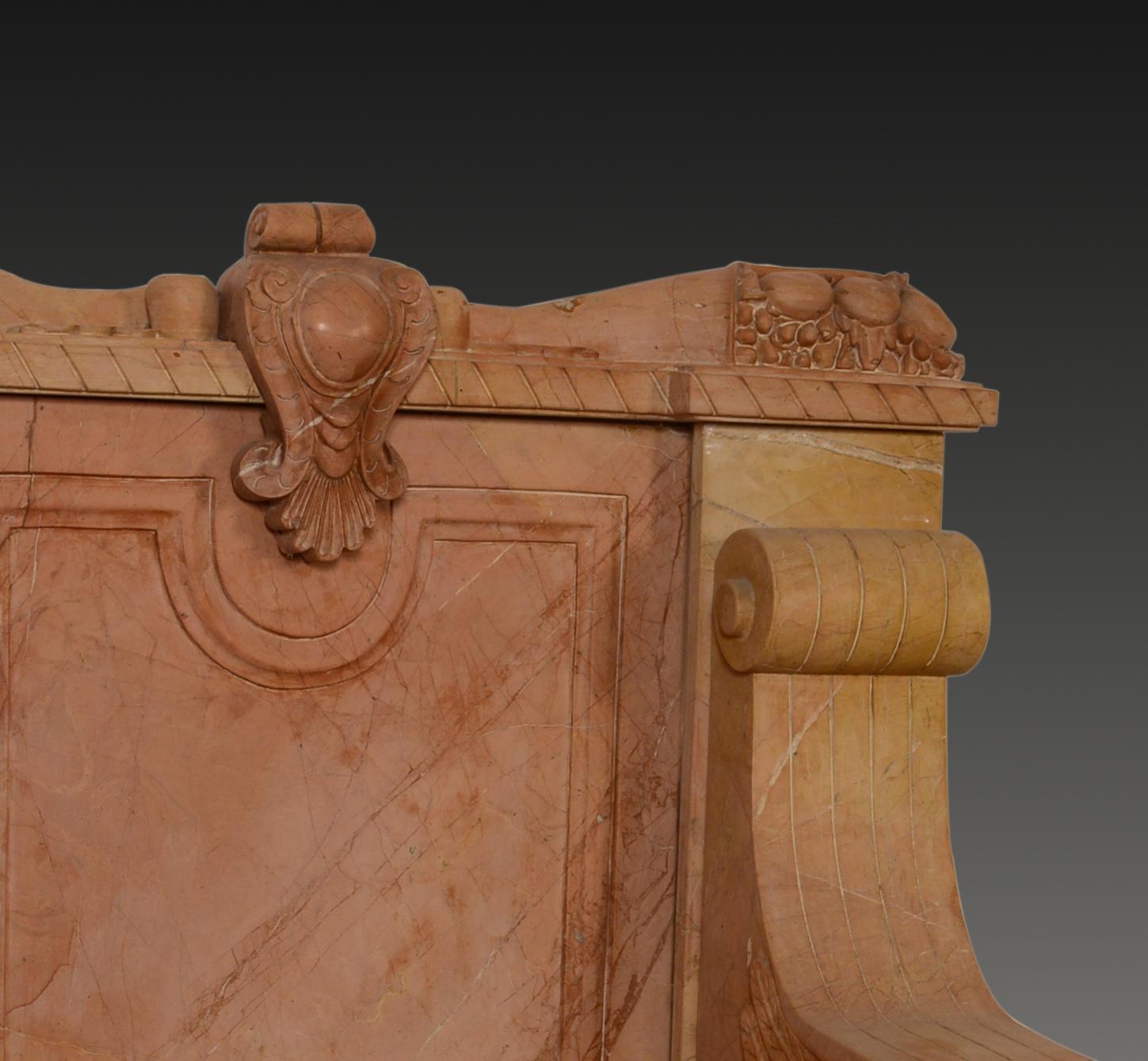 Neoclassical Revival Carved Red Marble Throne with Two Sphinxes For Sale