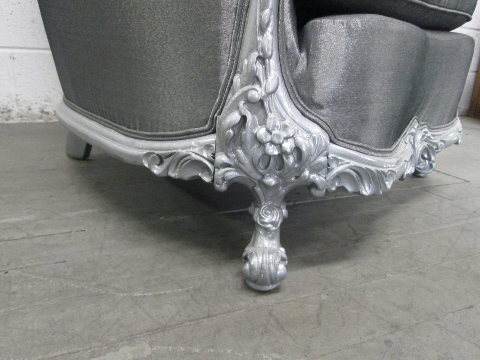 Carved Rococo Style Silver Tufted Chair For Sale 1