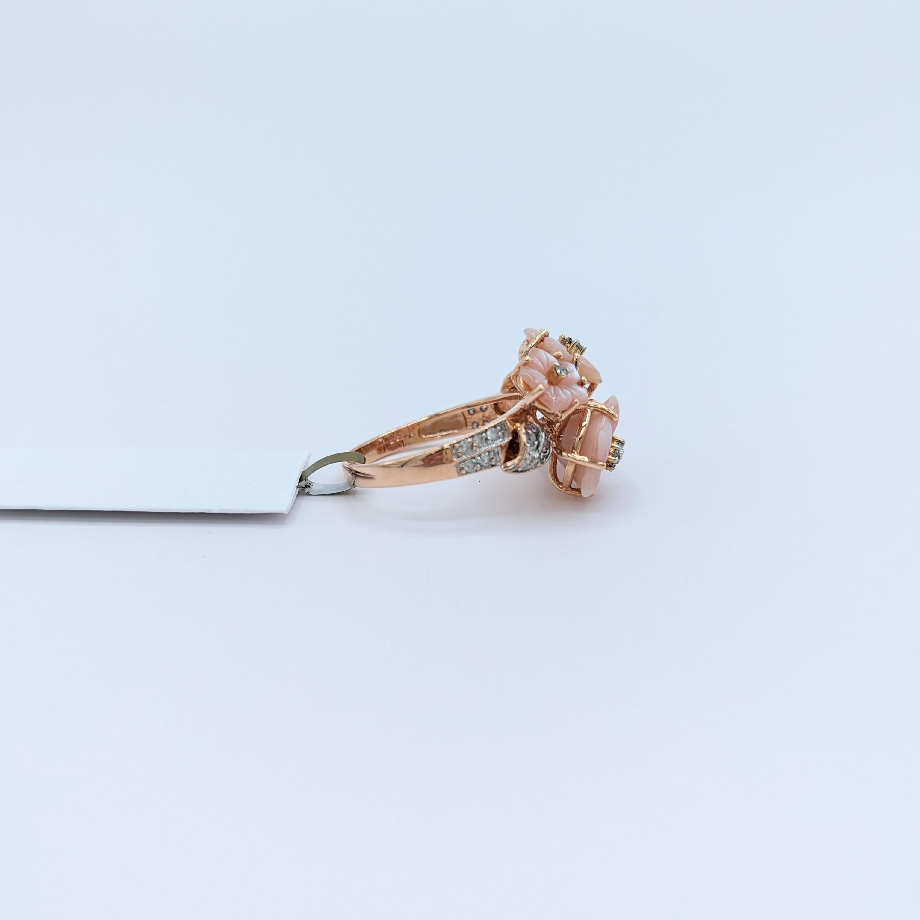 Carved Rose Quartz and White Diamond Ring in 14K Rose Gold For Sale 1