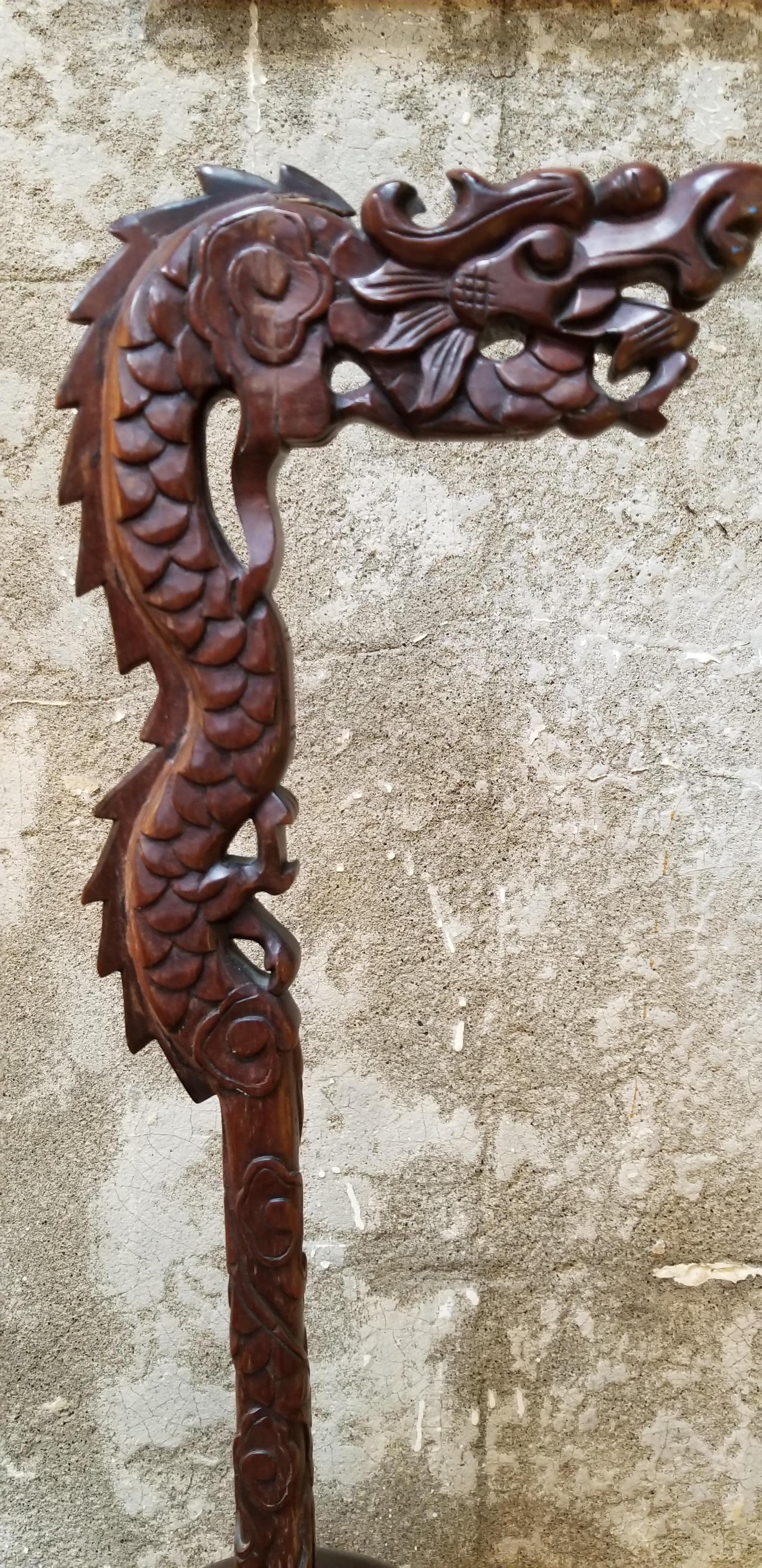 Carved Rosewood Chinese Lantern Base In Good Condition For Sale In Fulton, CA