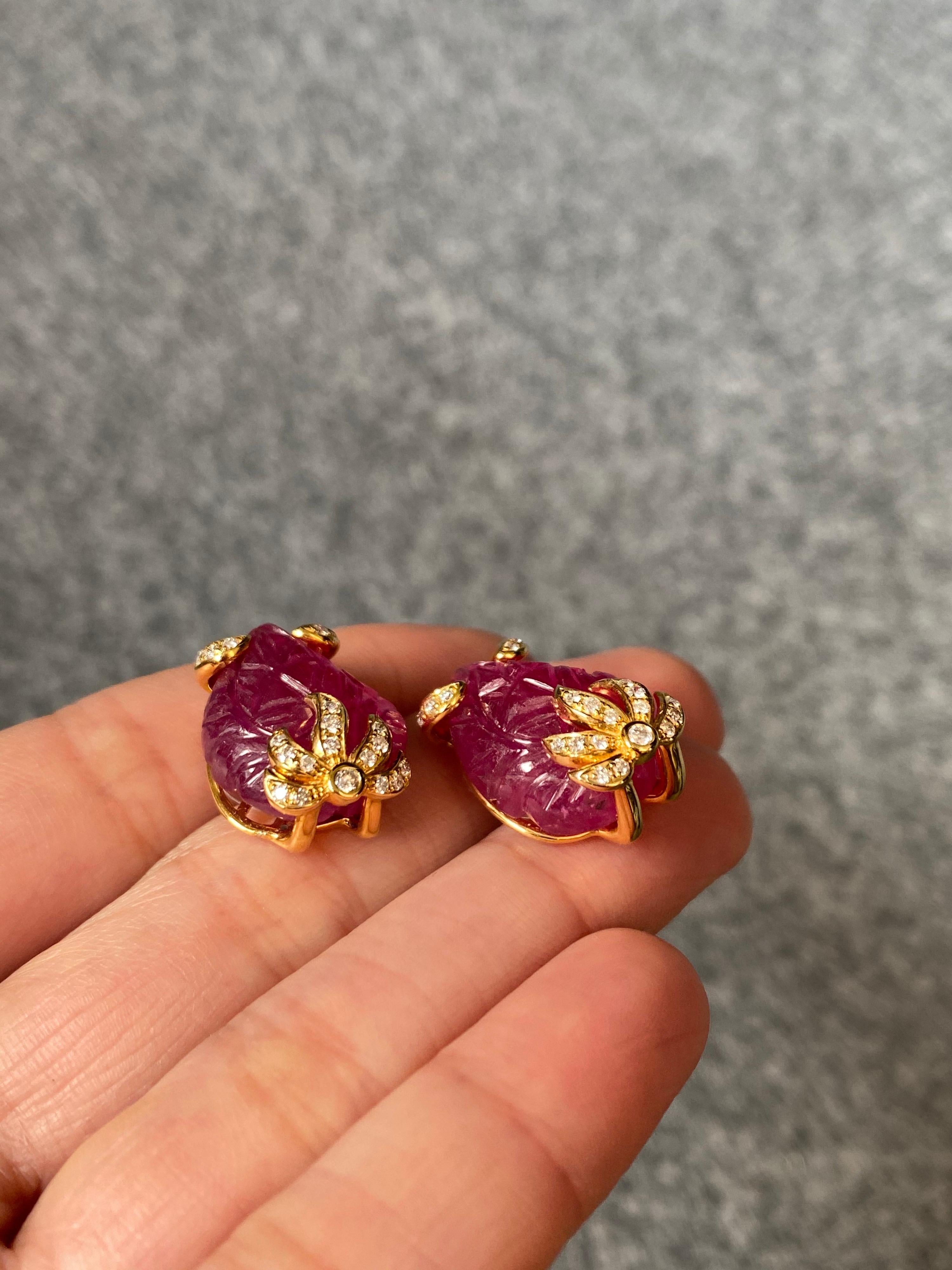 Art Deco Carved Ruby and Diamond Studs in 18K Yellow Gold For Sale