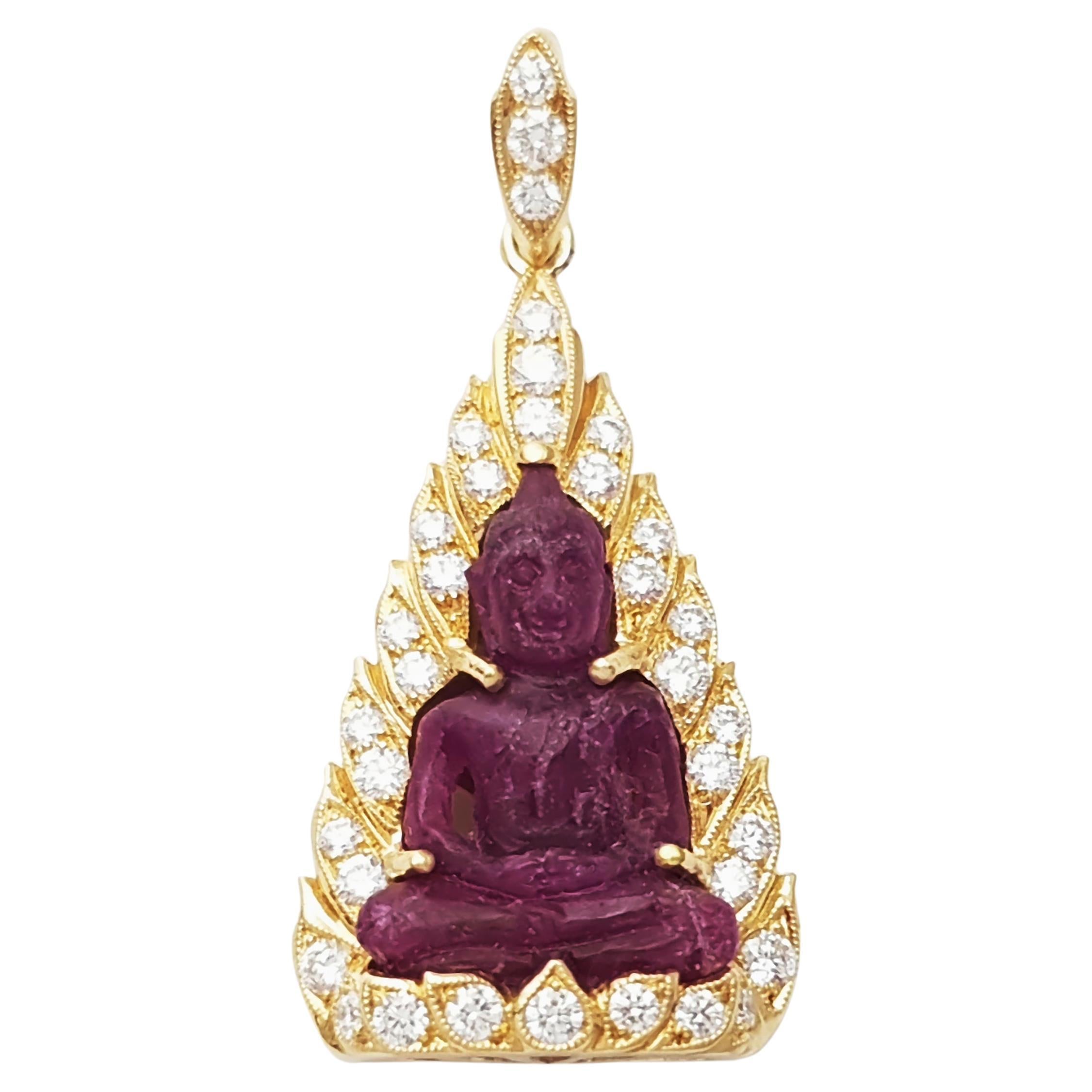 Pendentif Bouddha en rubis sculpté et diamant serti dans de l
or 18K