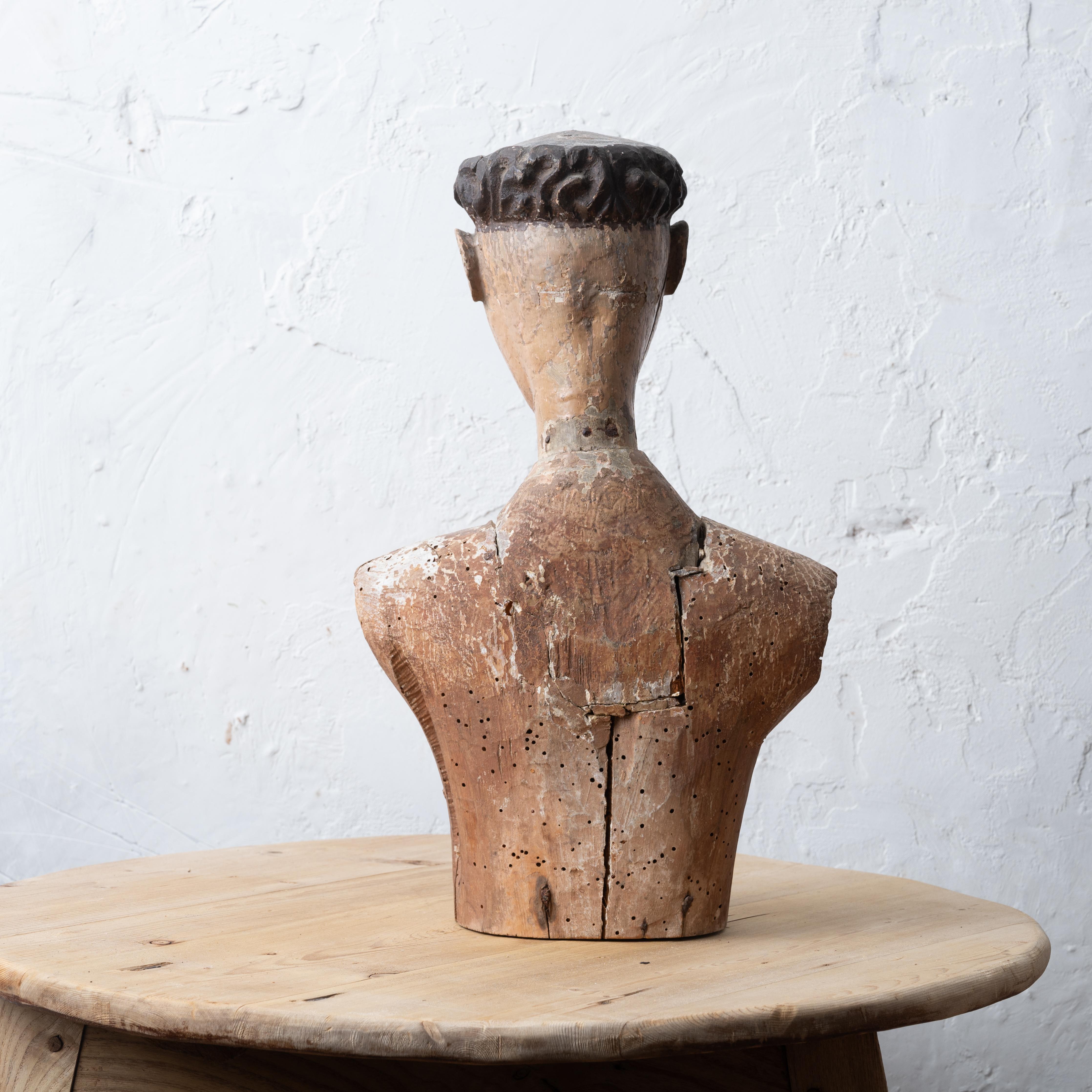 Santos tallados, siglo XVIII en venta 8
